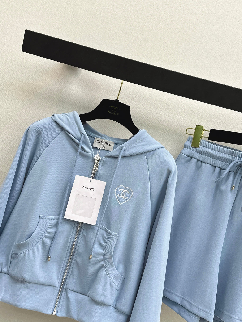 26SS Hooded Casual Jacket + Elastic-Waist Shorts