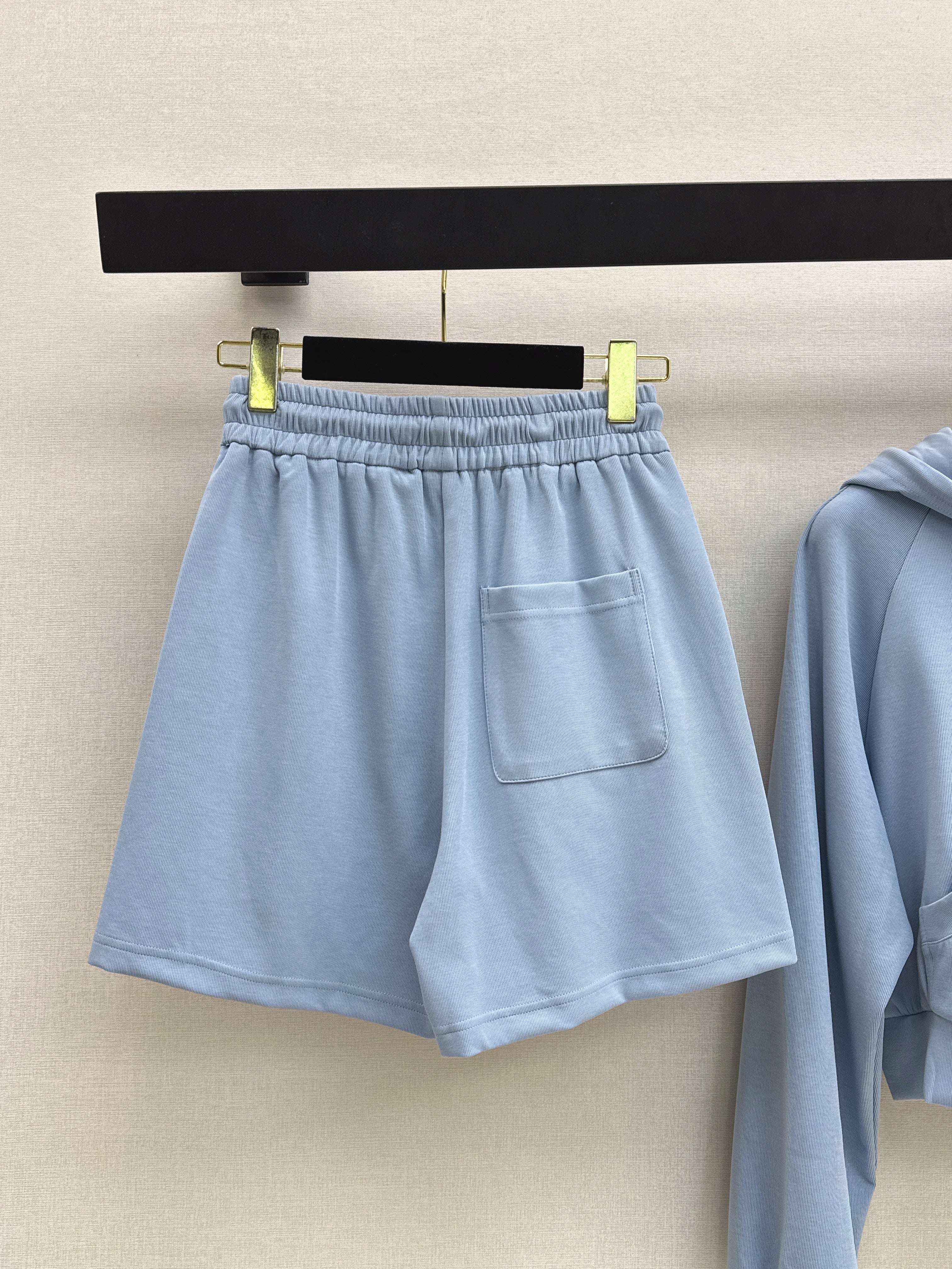 26SS Hooded Casual Jacket + Elastic-Waist Shorts