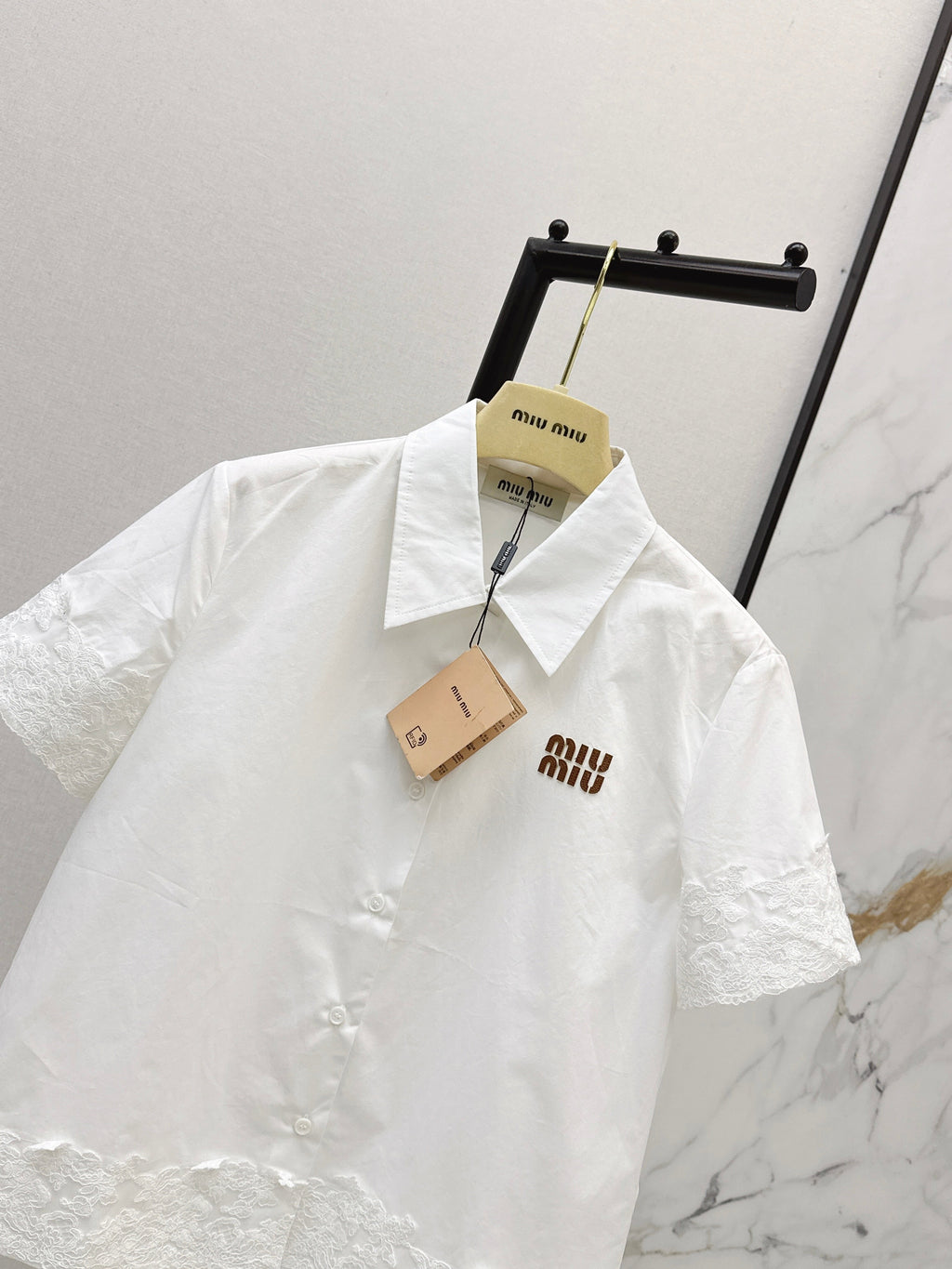 26SS Loose-Fit Short-Sleeve Shirt with Letter Embroidery