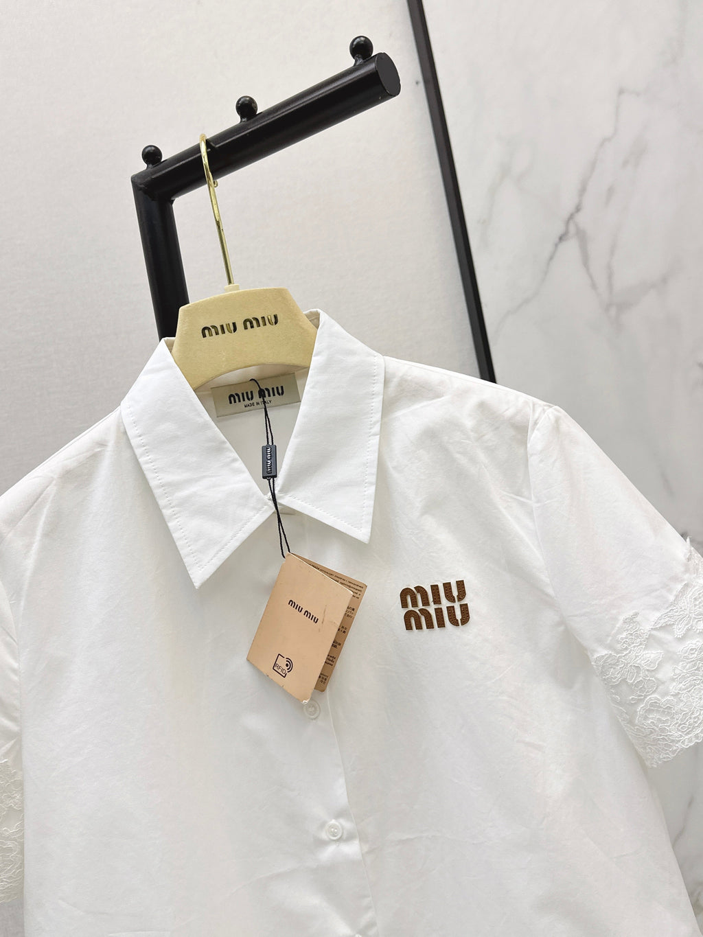 26SS Loose-Fit Short-Sleeve Shirt with Letter Embroidery