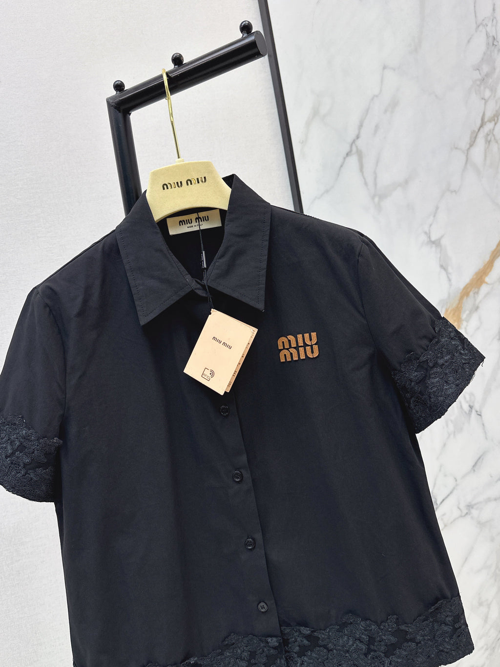 26SS Loose-Fit Short-Sleeve Shirt with Letter Embroidery