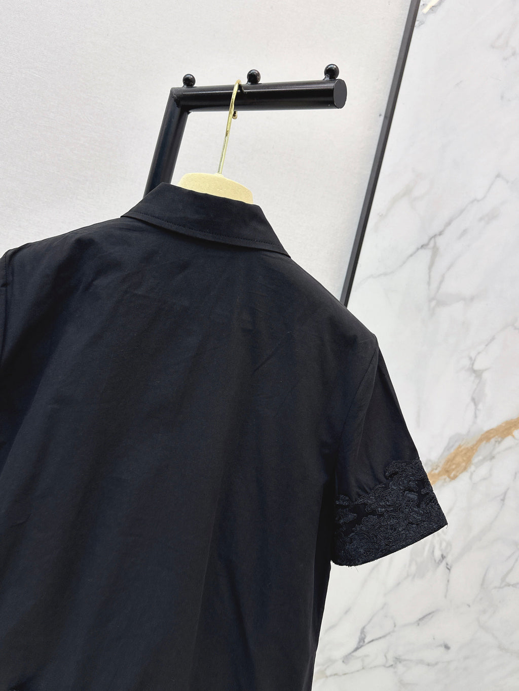 26SS Loose-Fit Short-Sleeve Shirt with Letter Embroidery