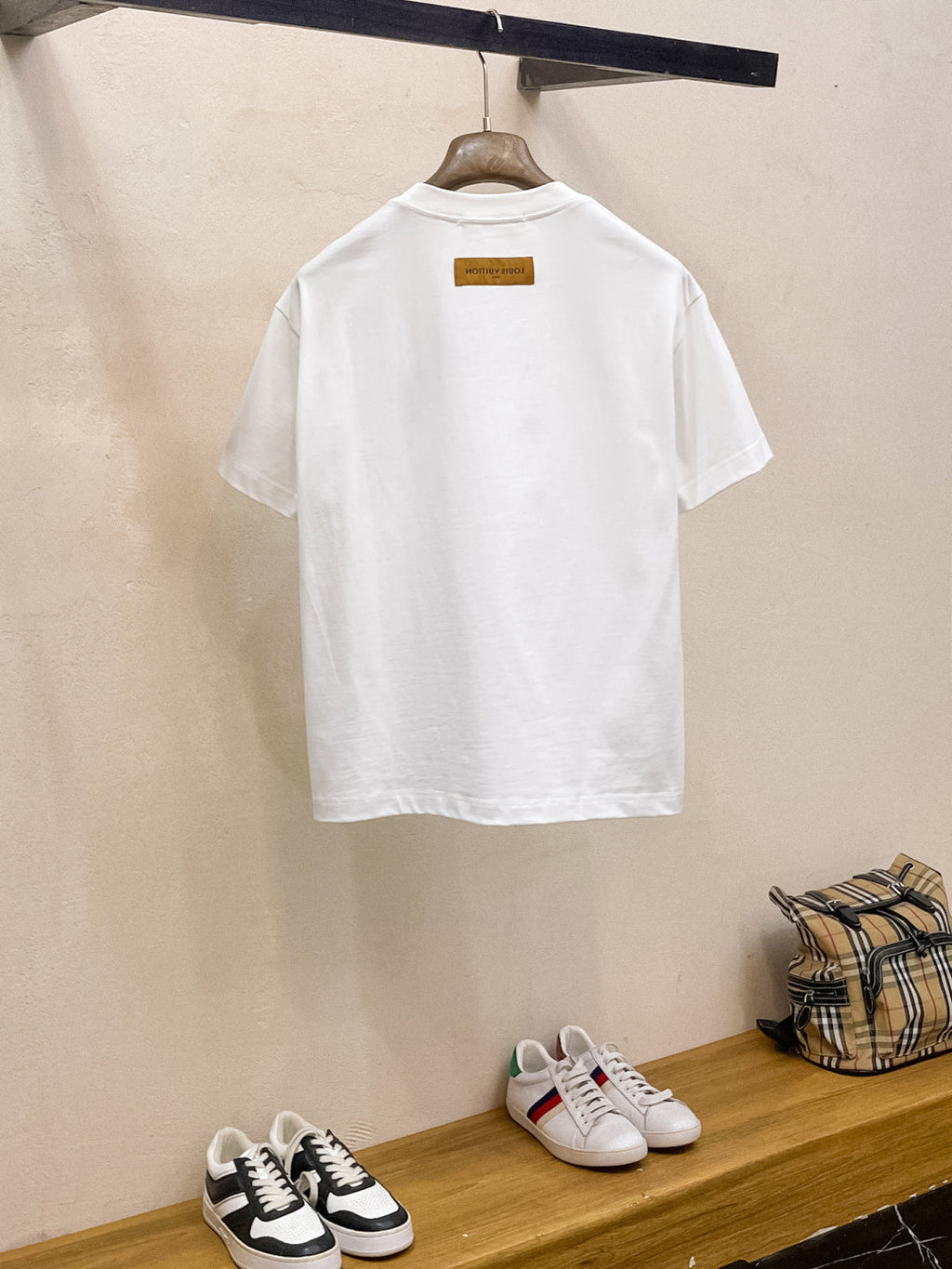 Spring/Summer Short-Sleeve Style