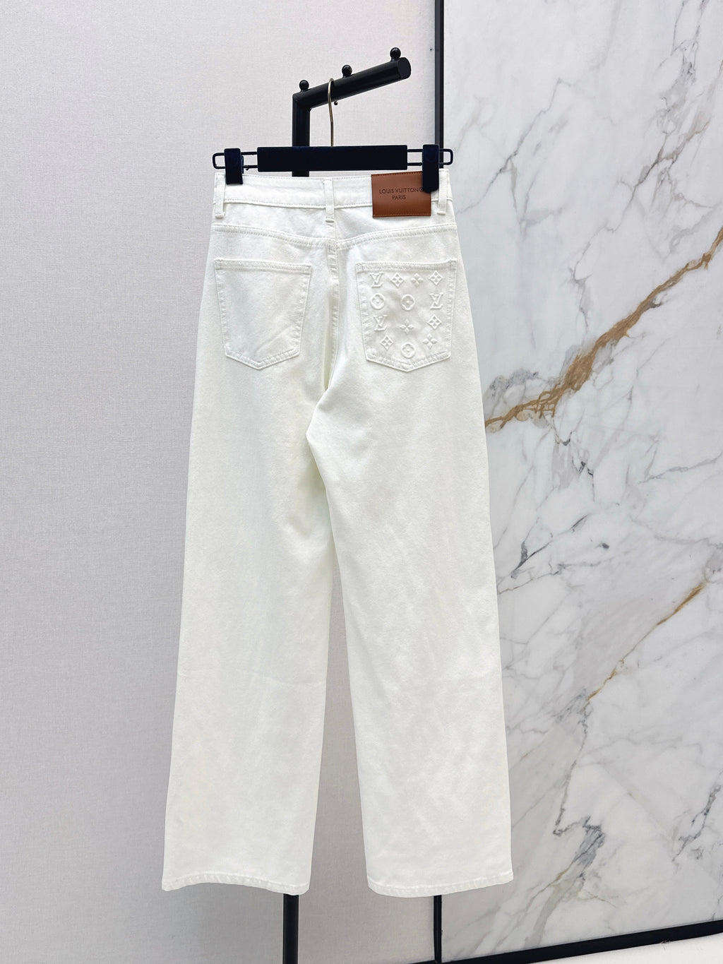 26SS — Straight-Leg Jeans