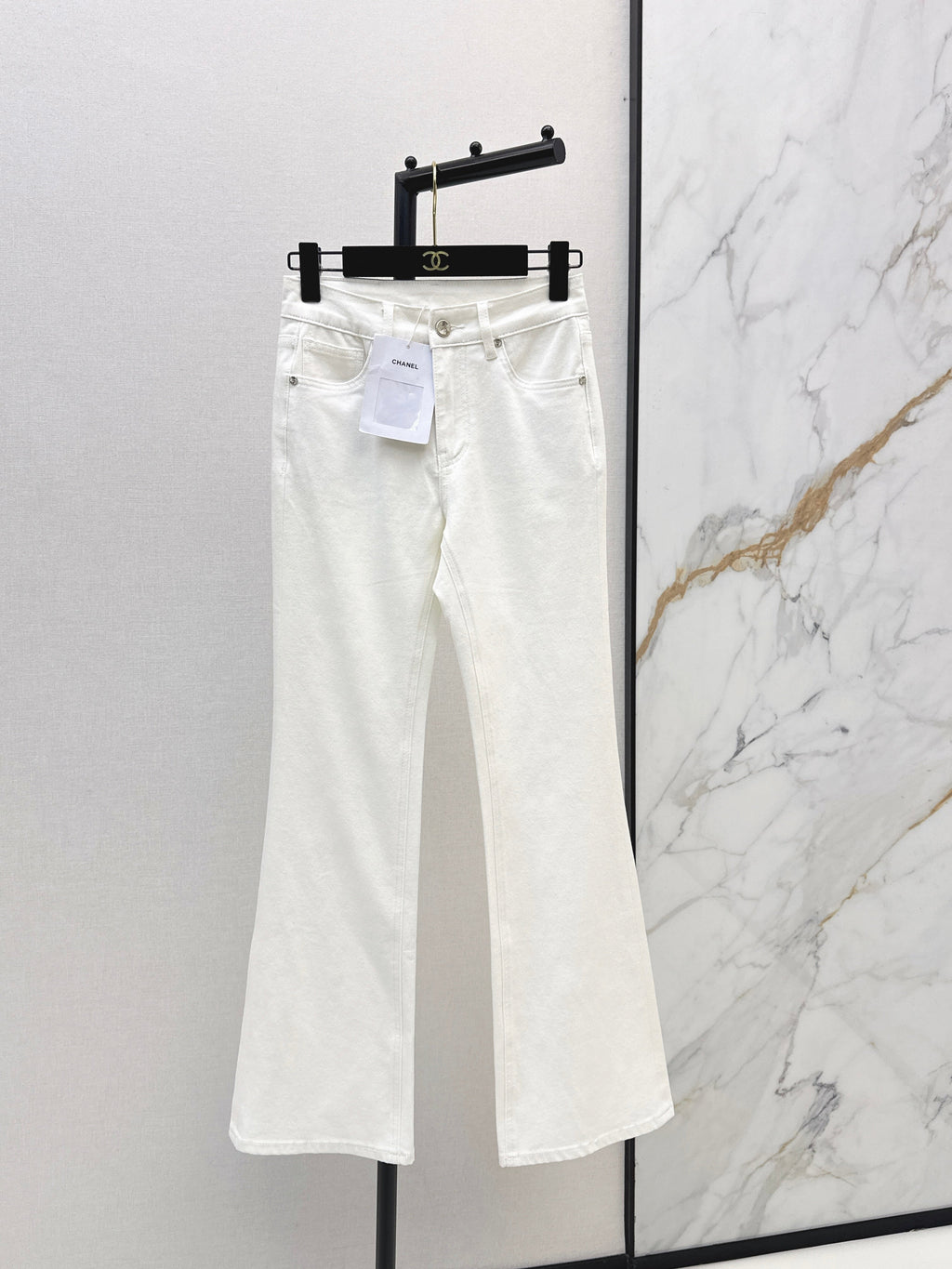 26SS — New Slim Fit Flare Jeans