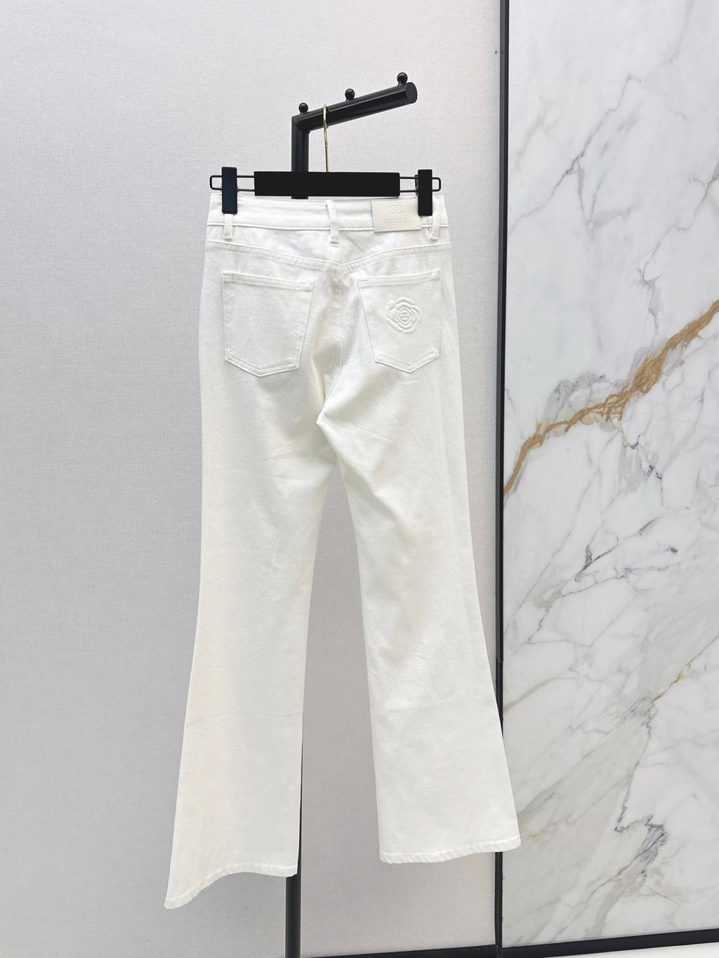 26SS — New Slim Fit Flare Jeans
