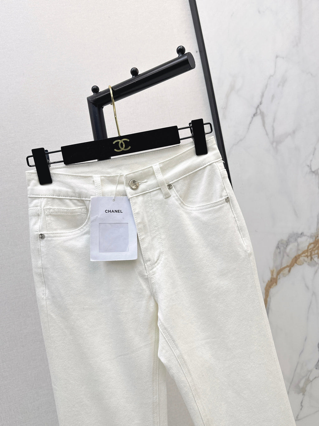 26SS — New Slim Fit Flare Jeans
