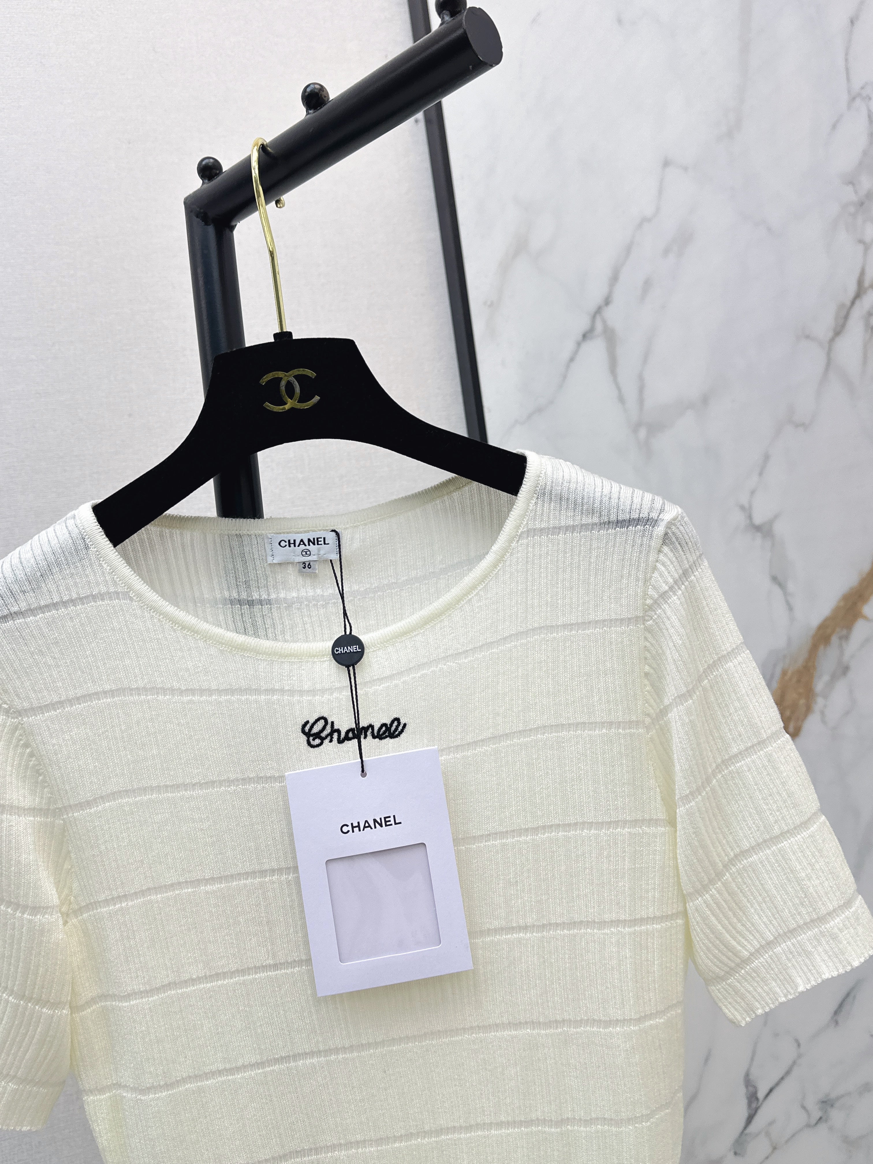 26SS Color Block Striped Crew Neck Slim Fit Knit Sweater