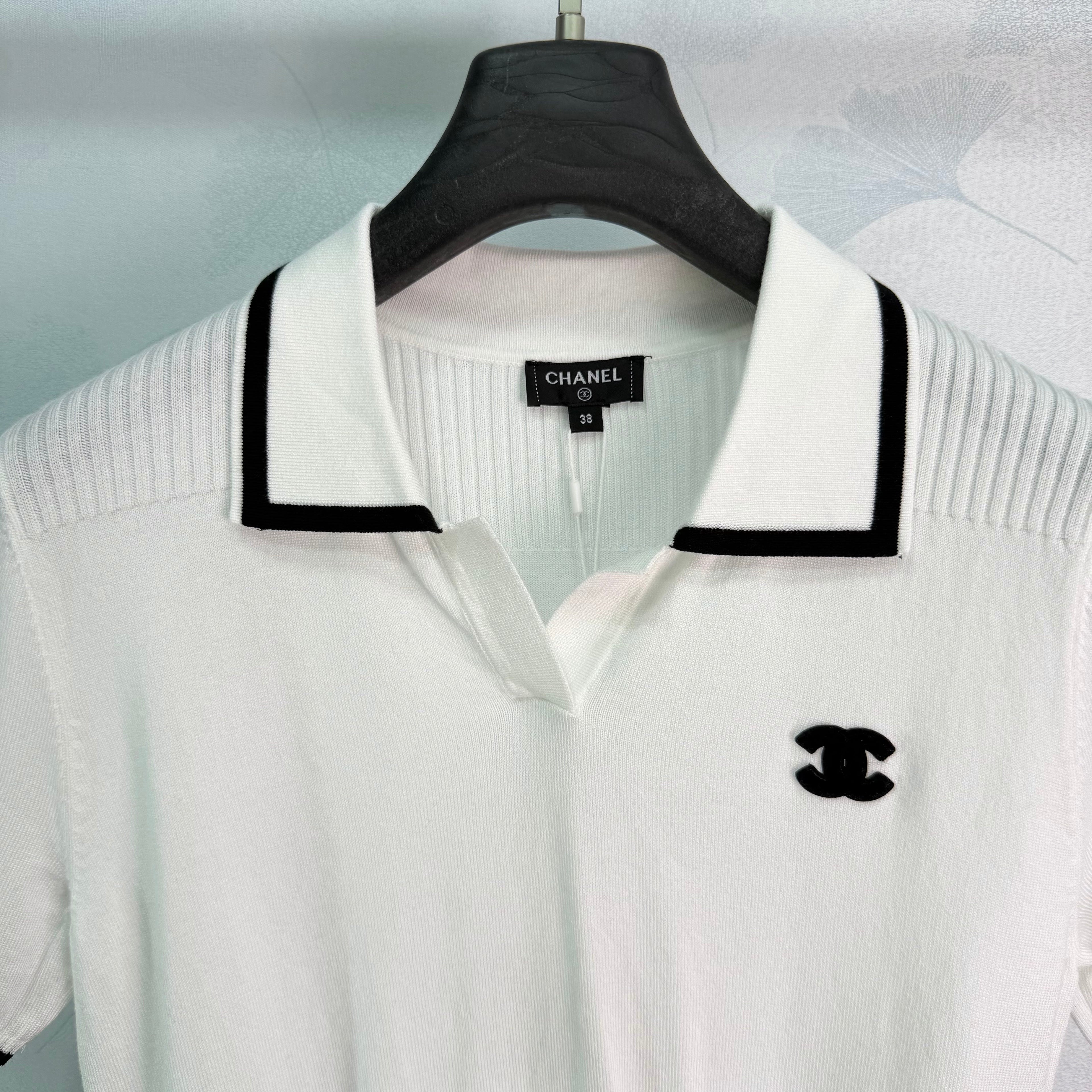 26  New White Knitted Polo Shirt