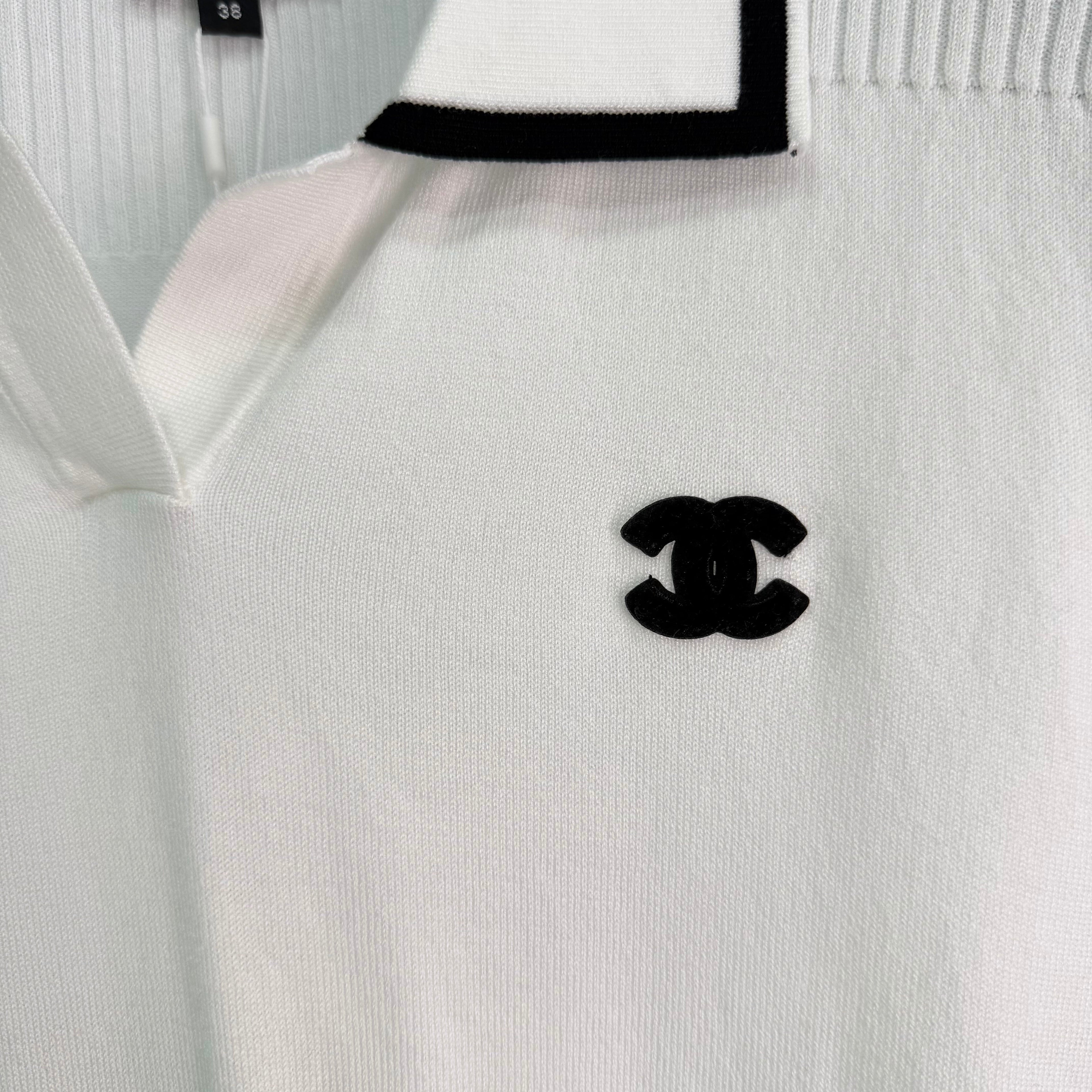 26  New White Knitted Polo Shirt