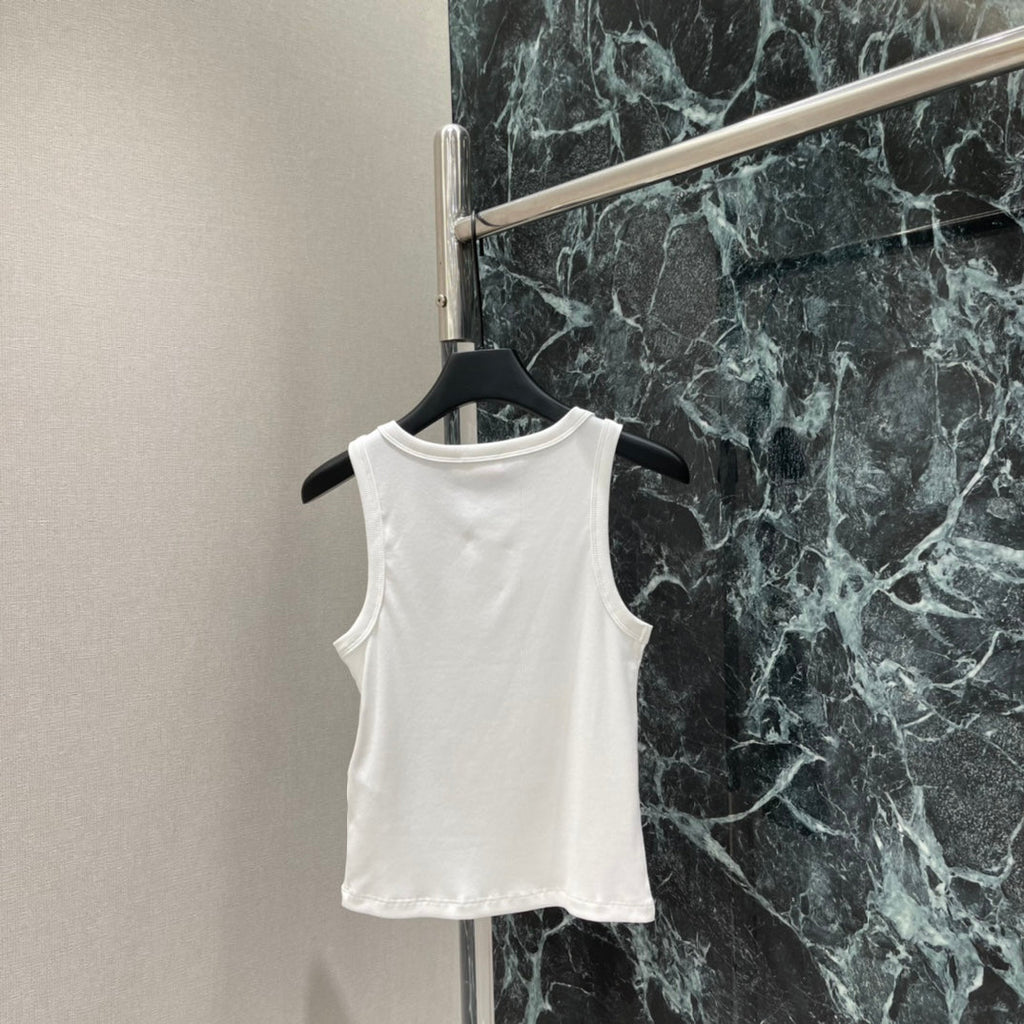 26 New Style: Sleeveless Vest with Small Logo