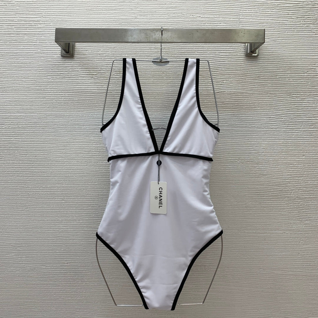 3D Logo Color-Block Trim Deep V-Neck One-Piece Swimsuit