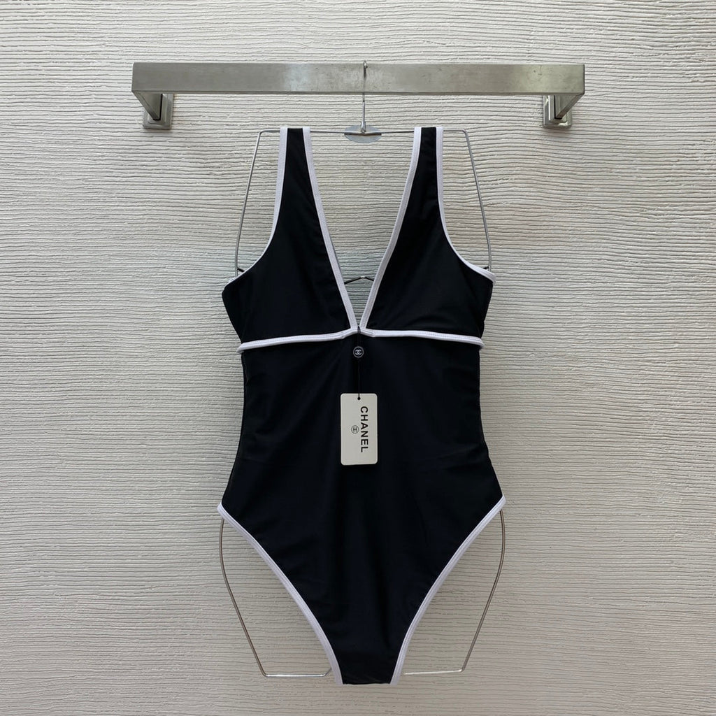 3D Logo Color-Block Trim Deep V-Neck One-Piece Swimsuit