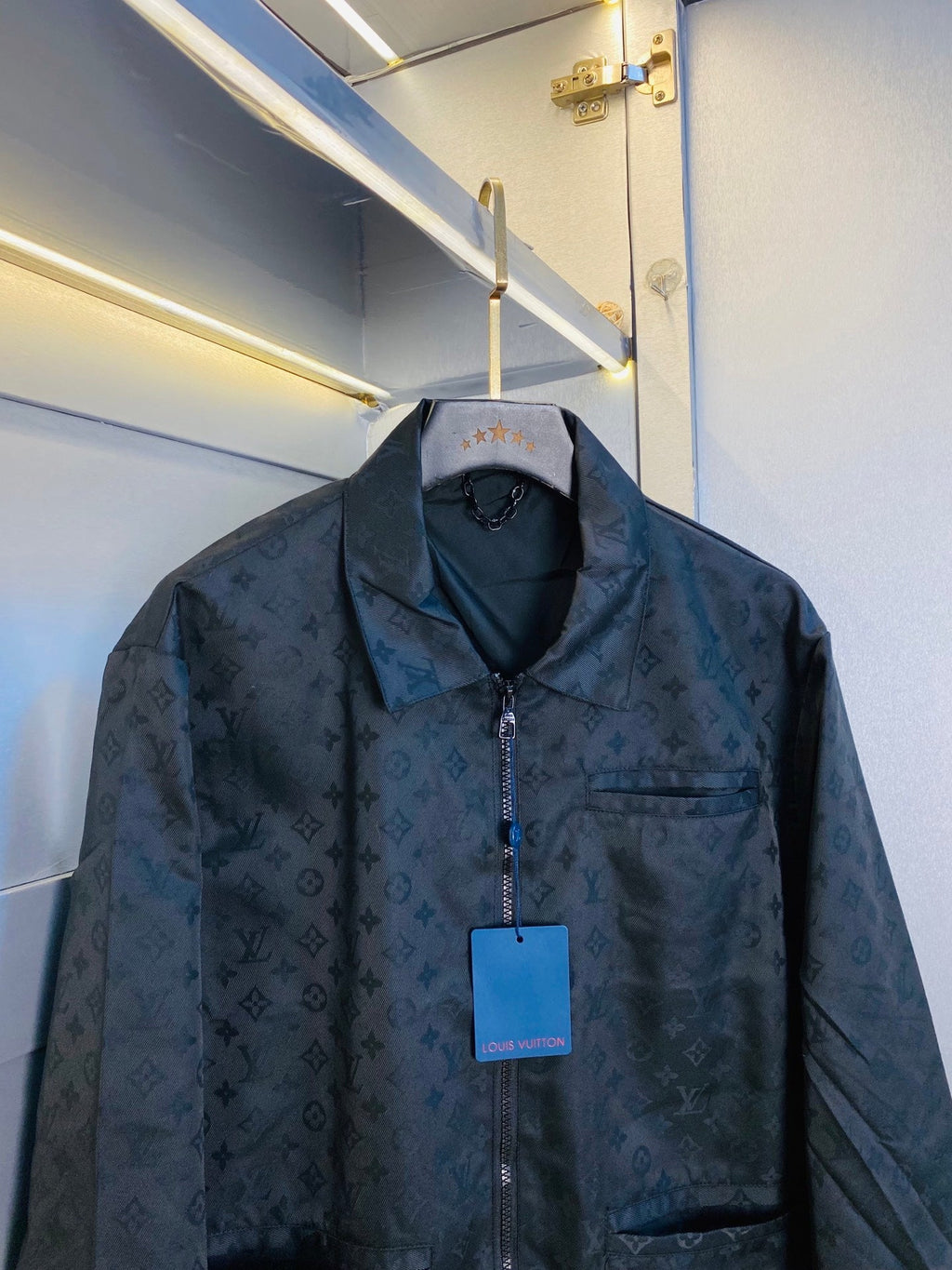 Outerwear, jacket, windproof coat