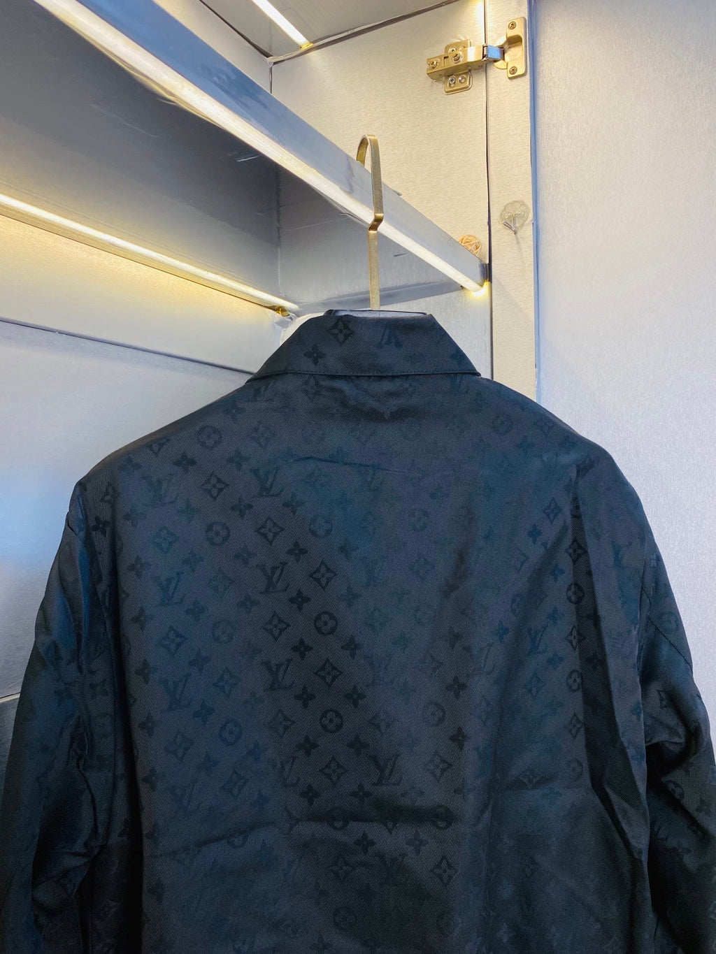 Outerwear, jacket, windproof coat