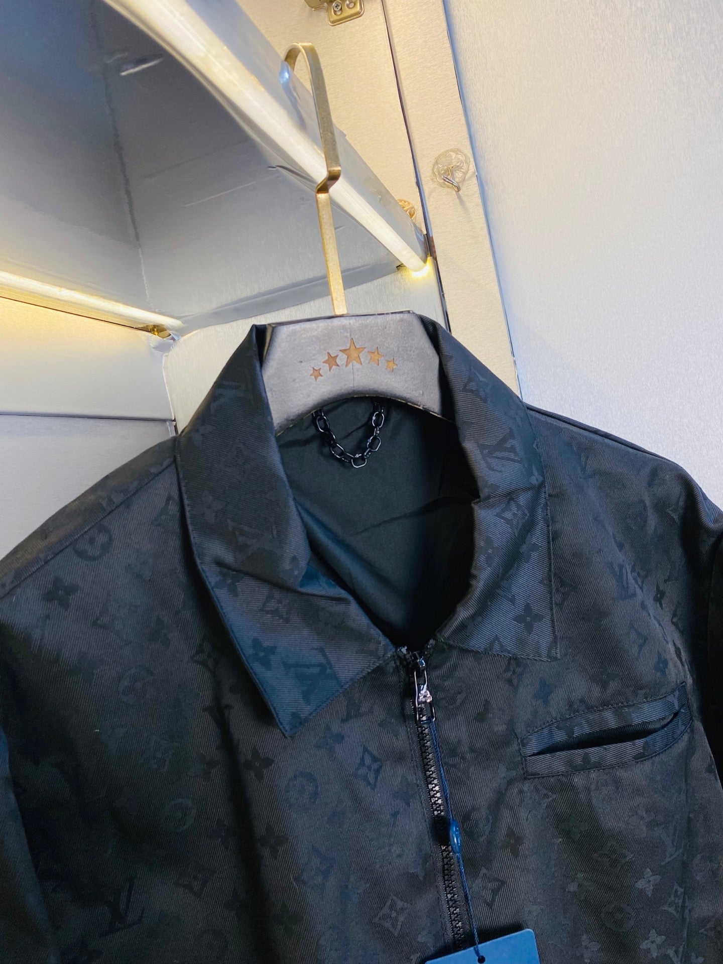 Outerwear, jacket, windproof coat