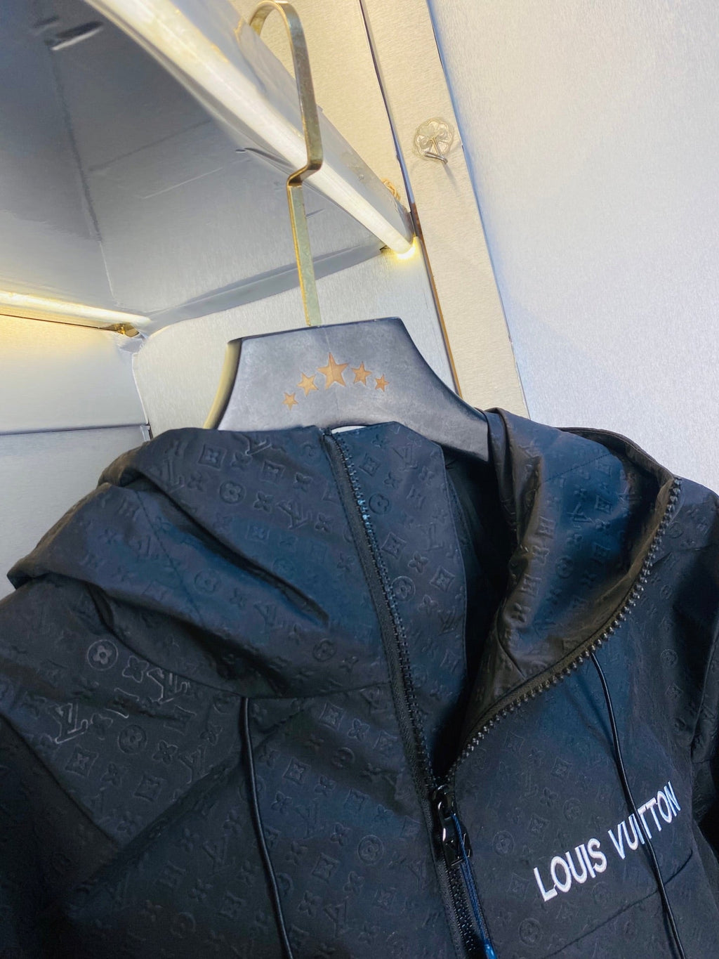 Outerwear, jacket, windproof coat