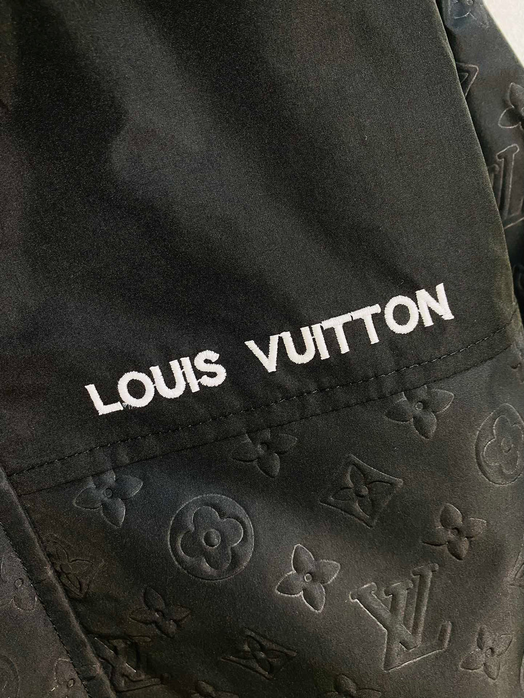 Outerwear, jacket, windproof coat