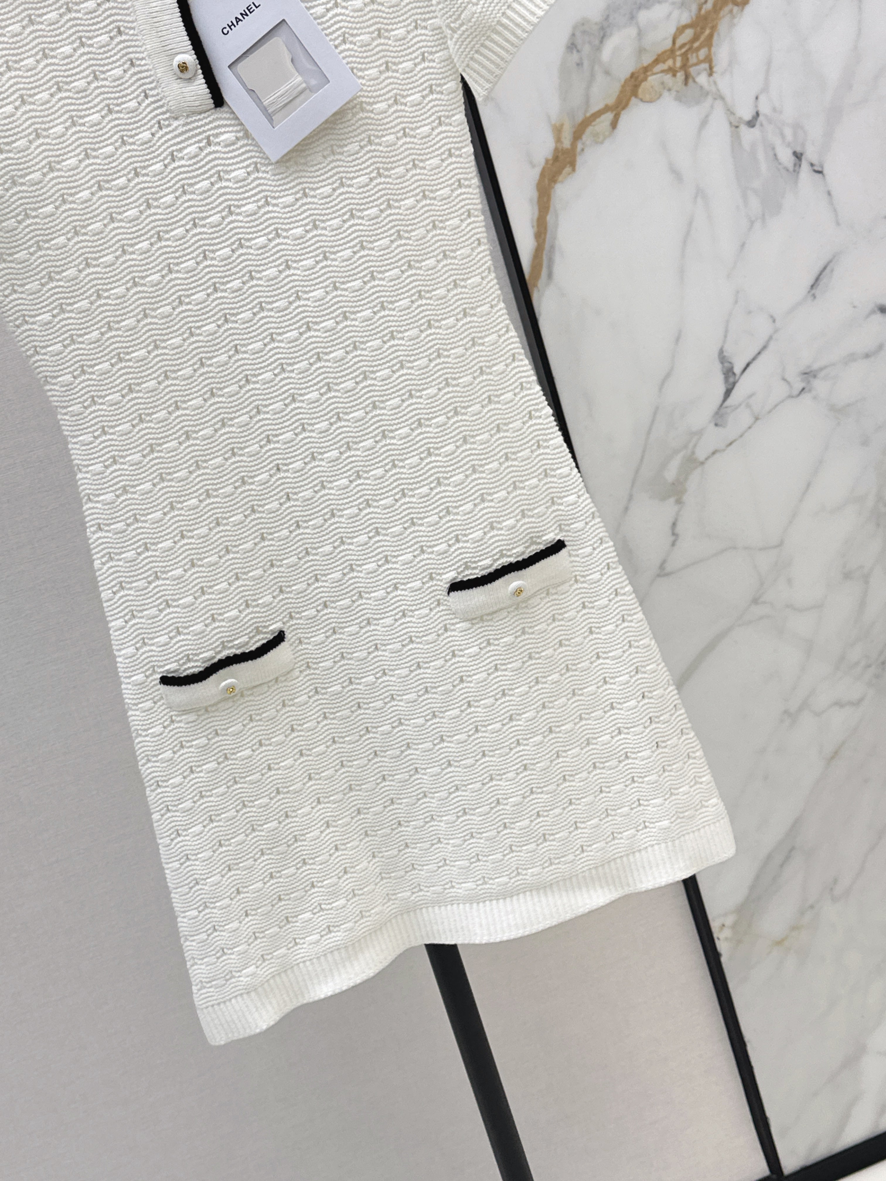 26SS — New Hollow-out Knit Short-sleeved Dress