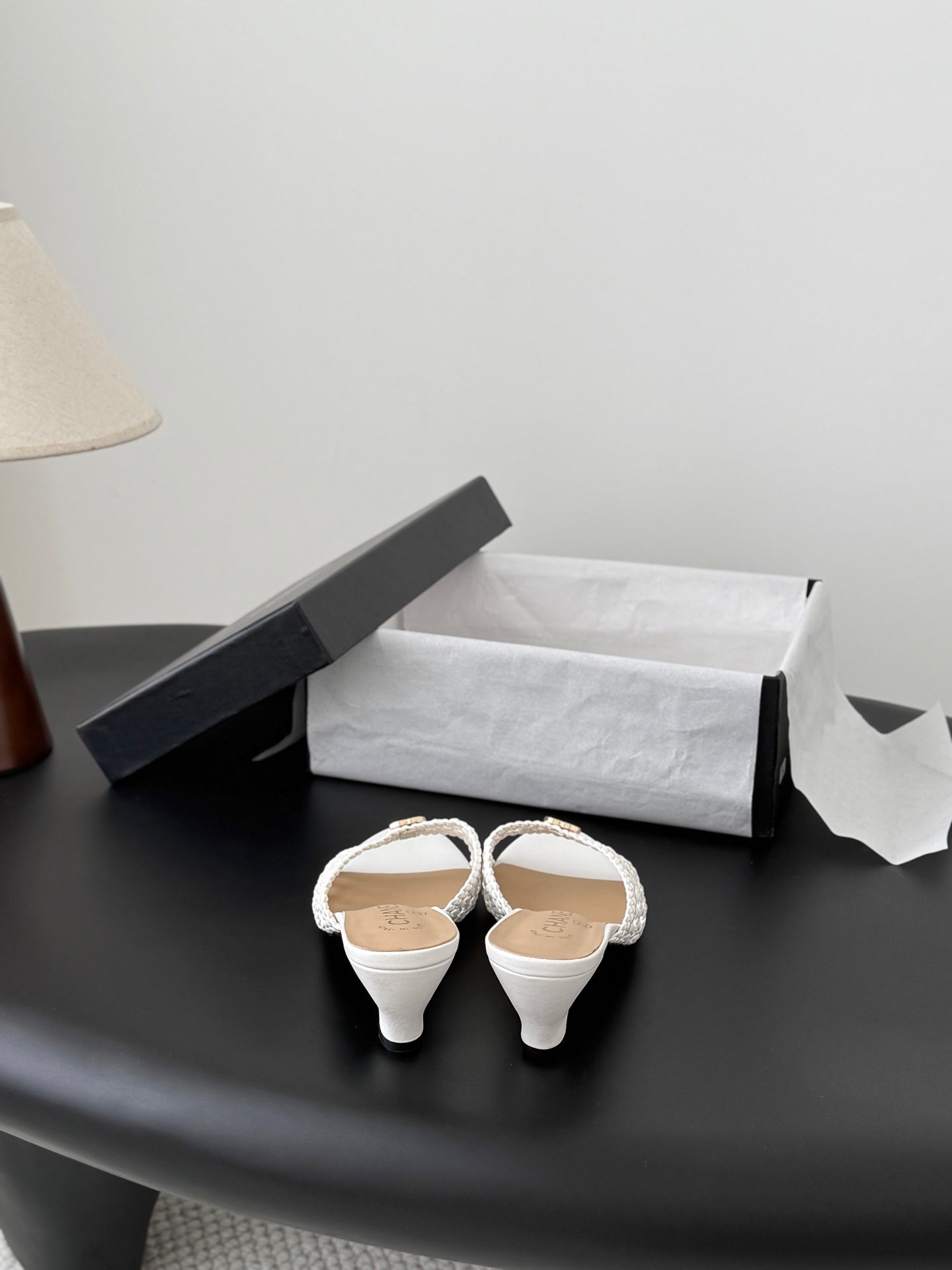 26 New Woven Slippers