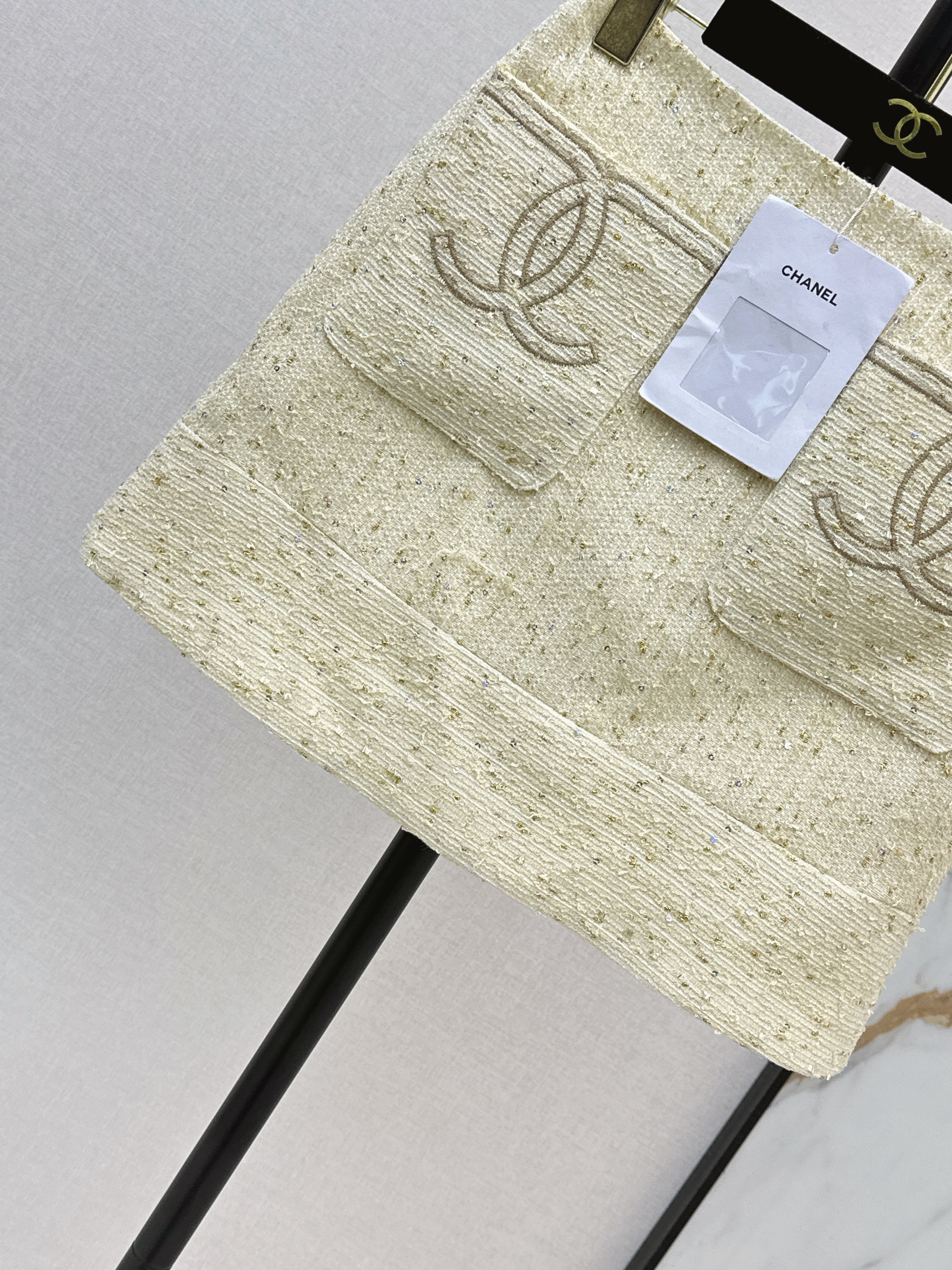 26SS - New Heavy Embroidery Beaded Letter Short-Sleeve T-Shirt + Tweed High-Waisted A-Line Skirt