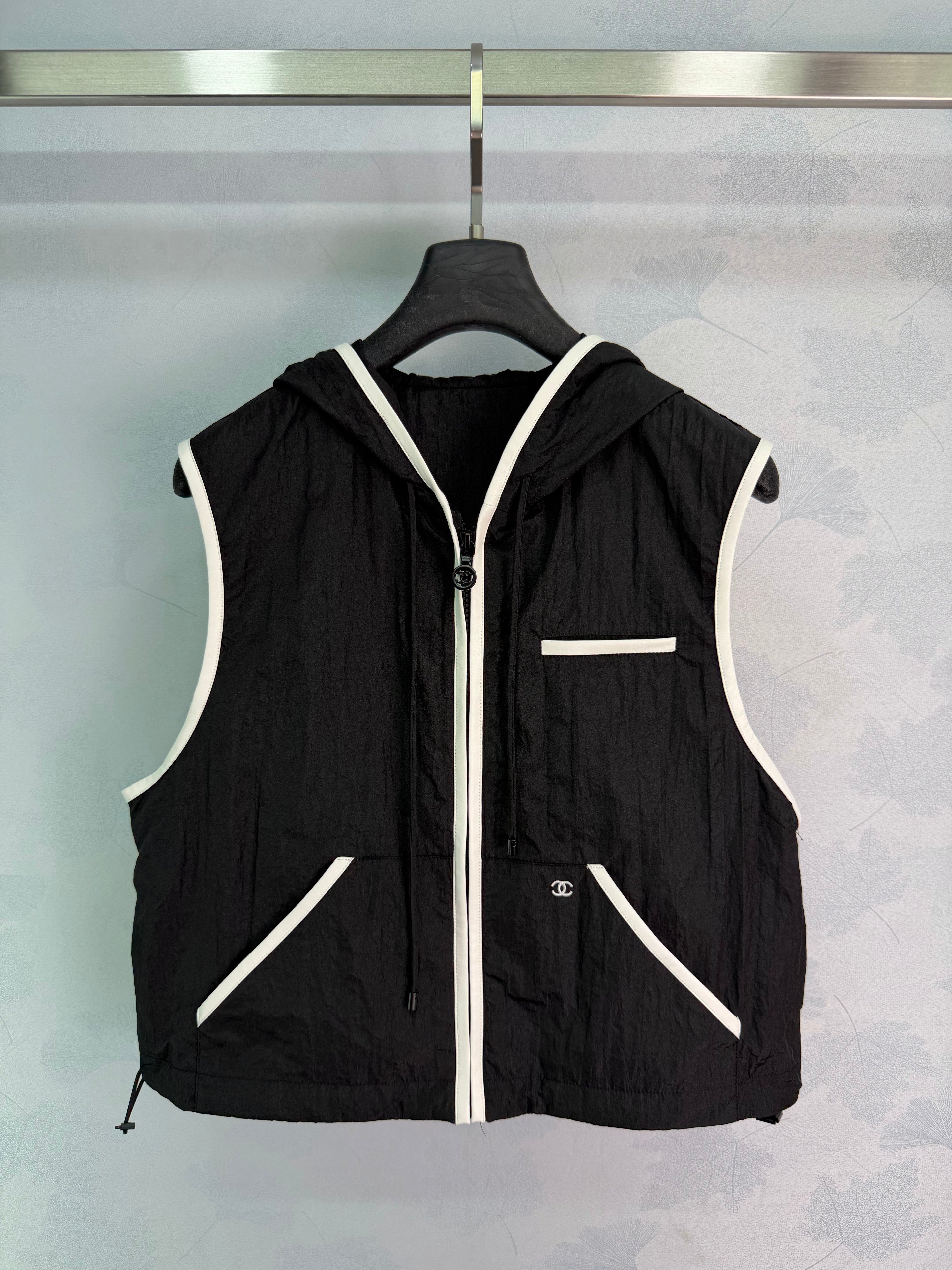 26SS — New Beach Series Hooded Vest