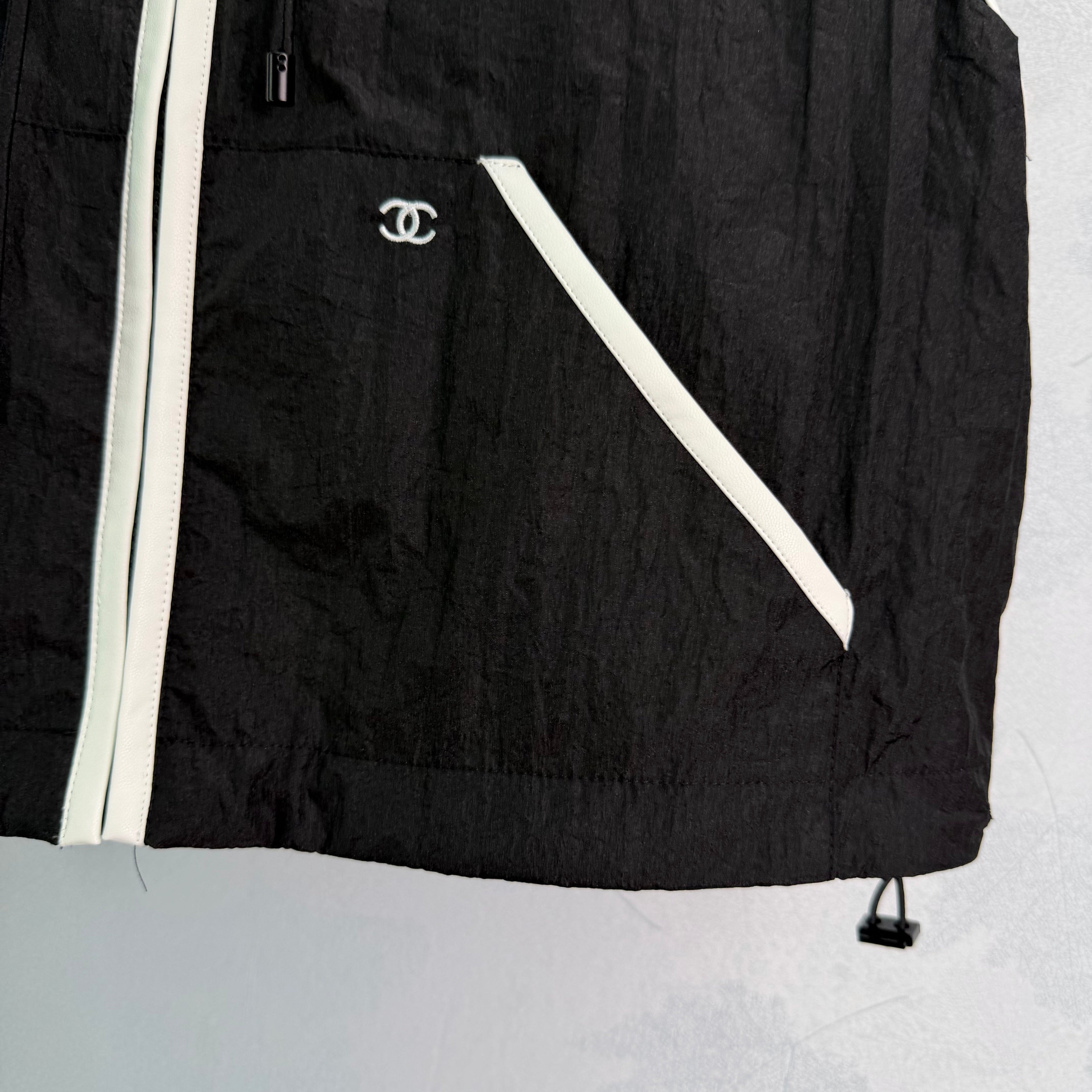 26SS — New Beach Series Hooded Vest