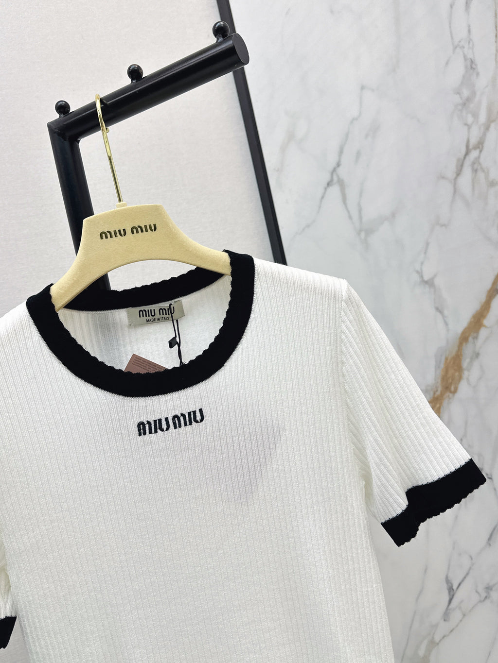 26SS - New Color-Blocked Trim Short-Sleeve Slim Fit