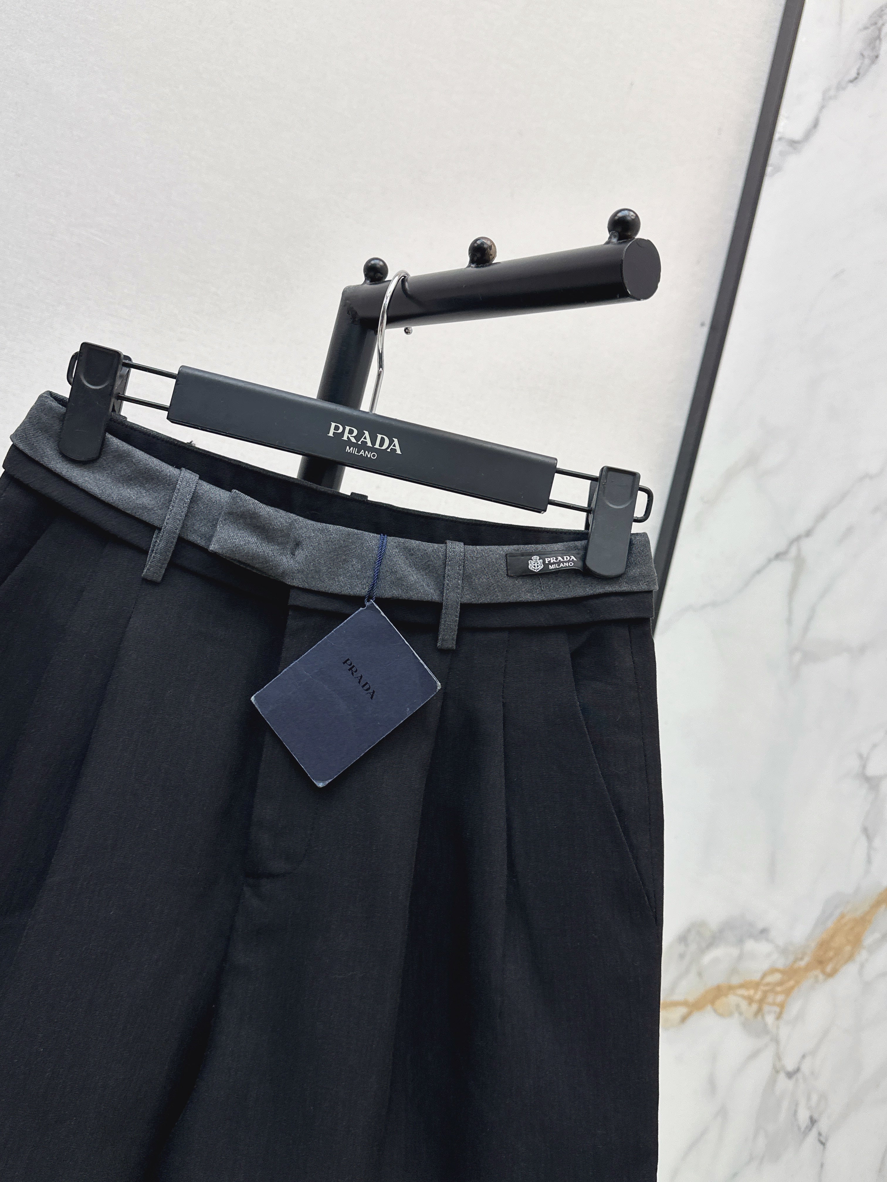26SS - New Color-Blocked Waistband Design Shorts