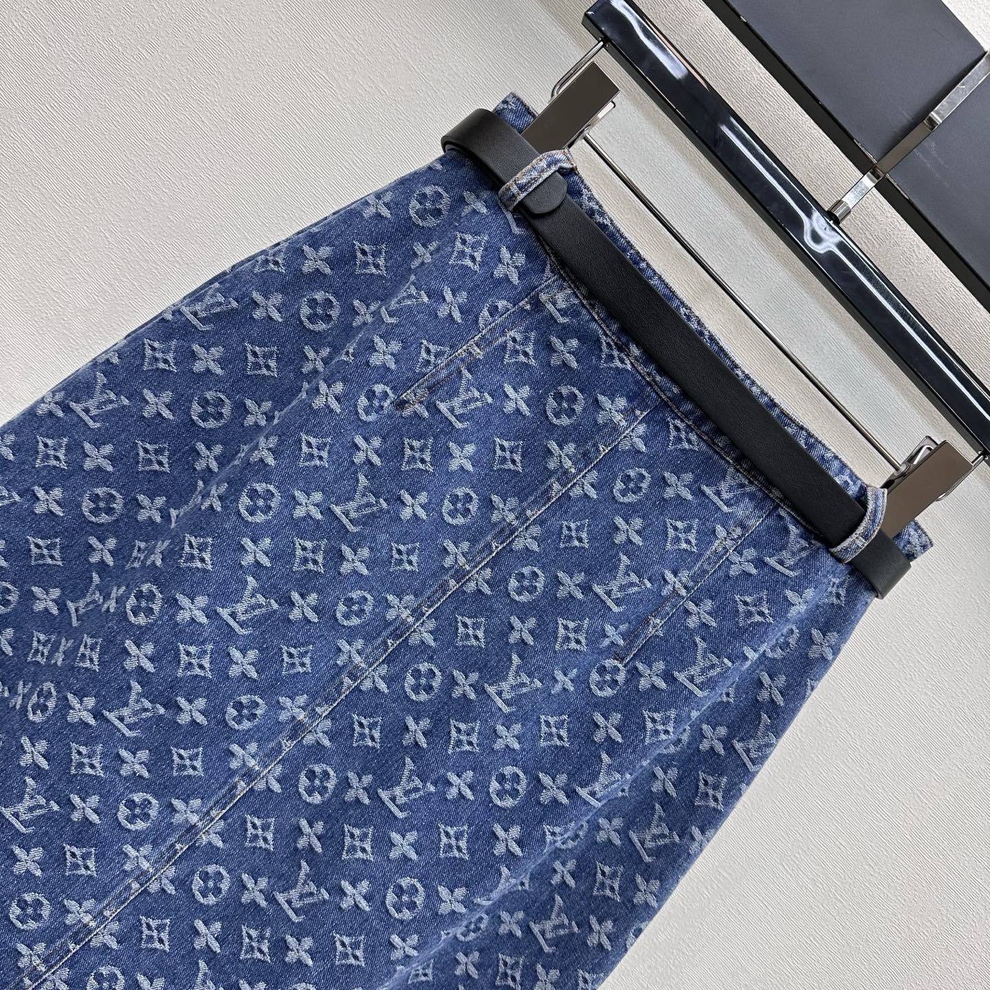 26SS — New Jacquard Belt Denim Midi Skirt