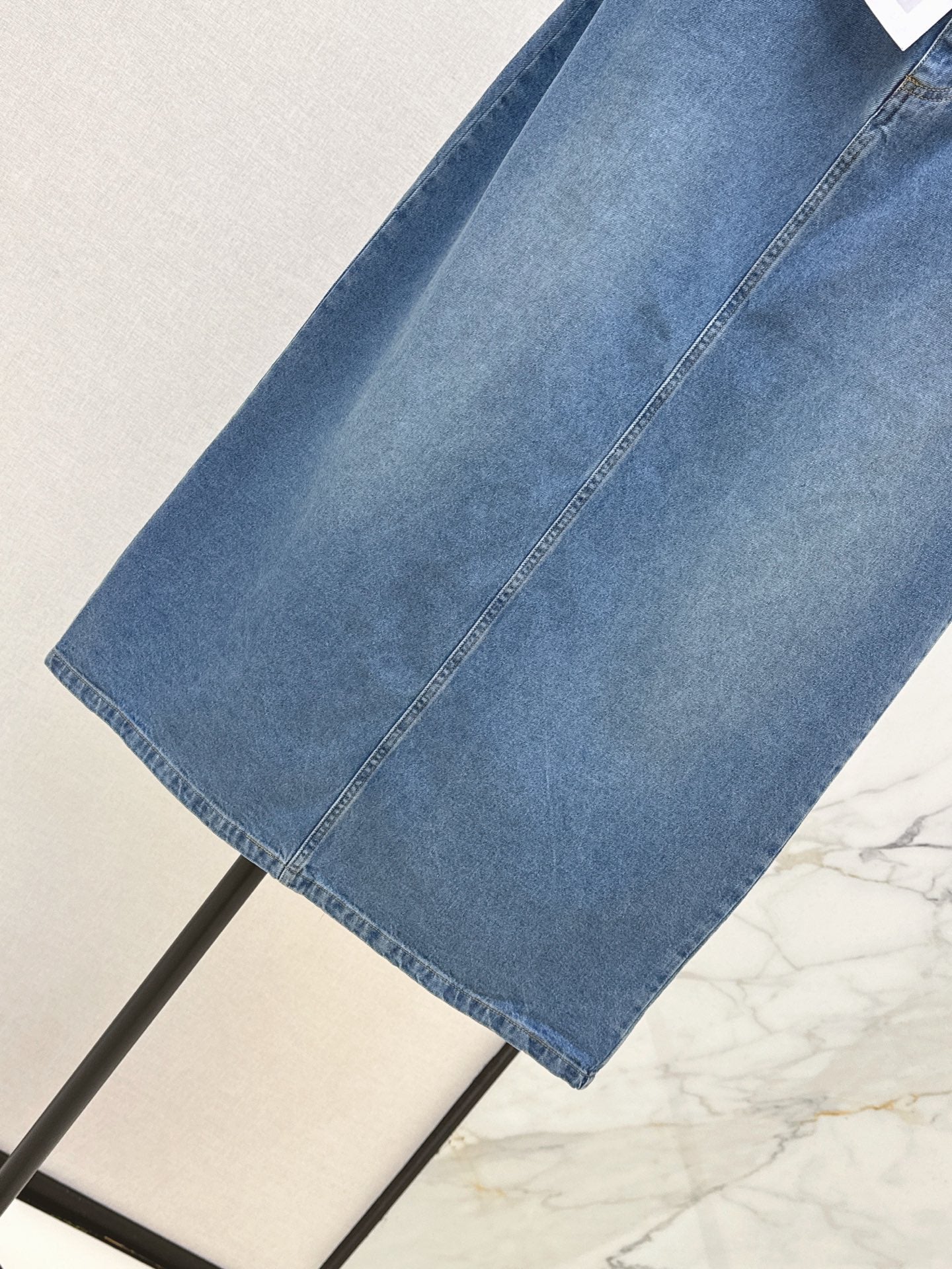 26Ss - Vintage Distressed Washed Denim Skirt
