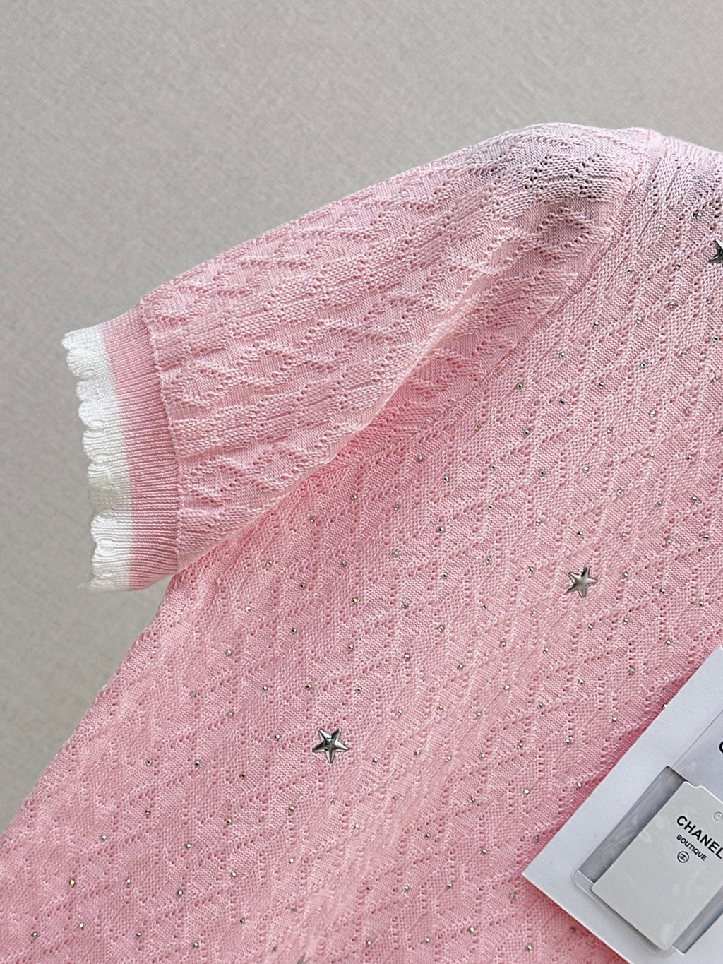 26Ss - New Logo-Decorated Short-Sleeve Knit Sweater