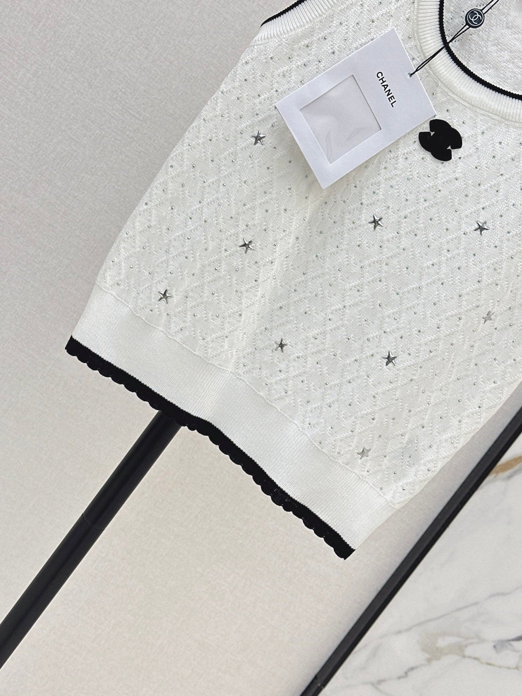 26Ss - New Logo-Decorated Knitted Vest