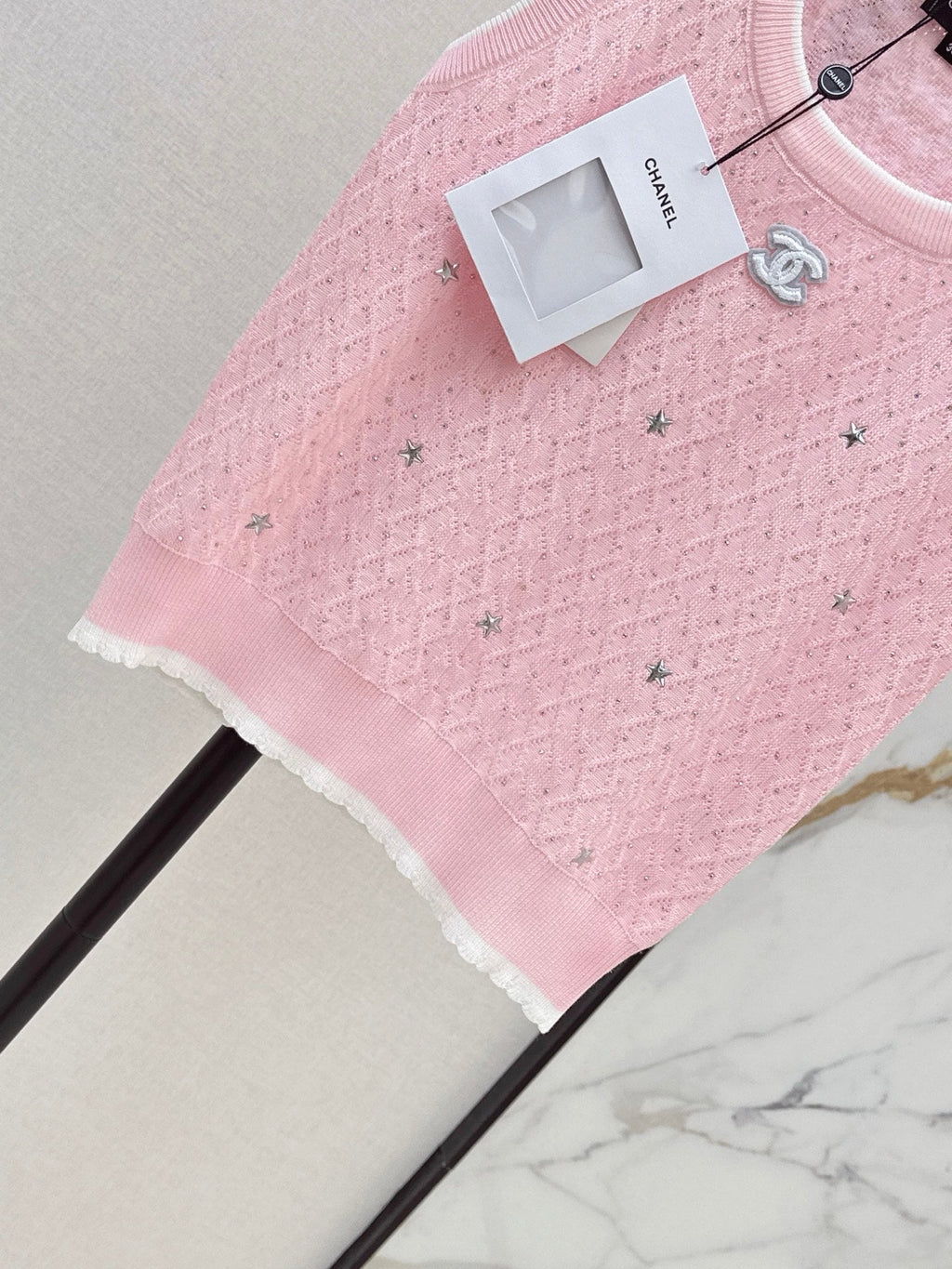 26Ss - New Logo-Decorated Knitted Vest