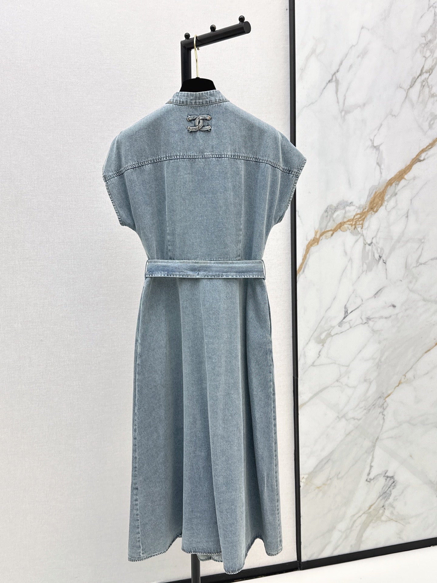 26Ss - New Denim Button Dress