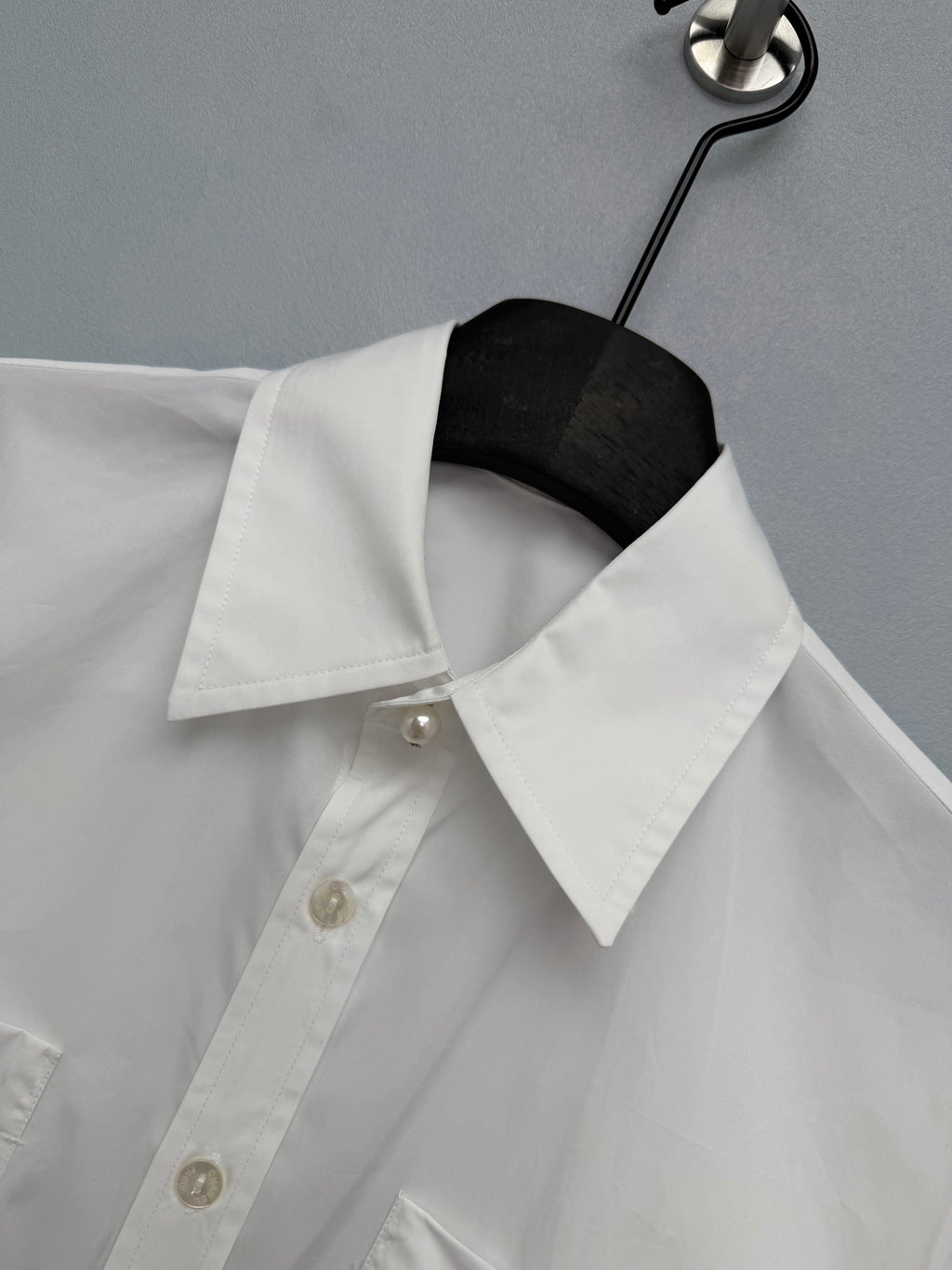 26 New Pearl Button Short White Shirt