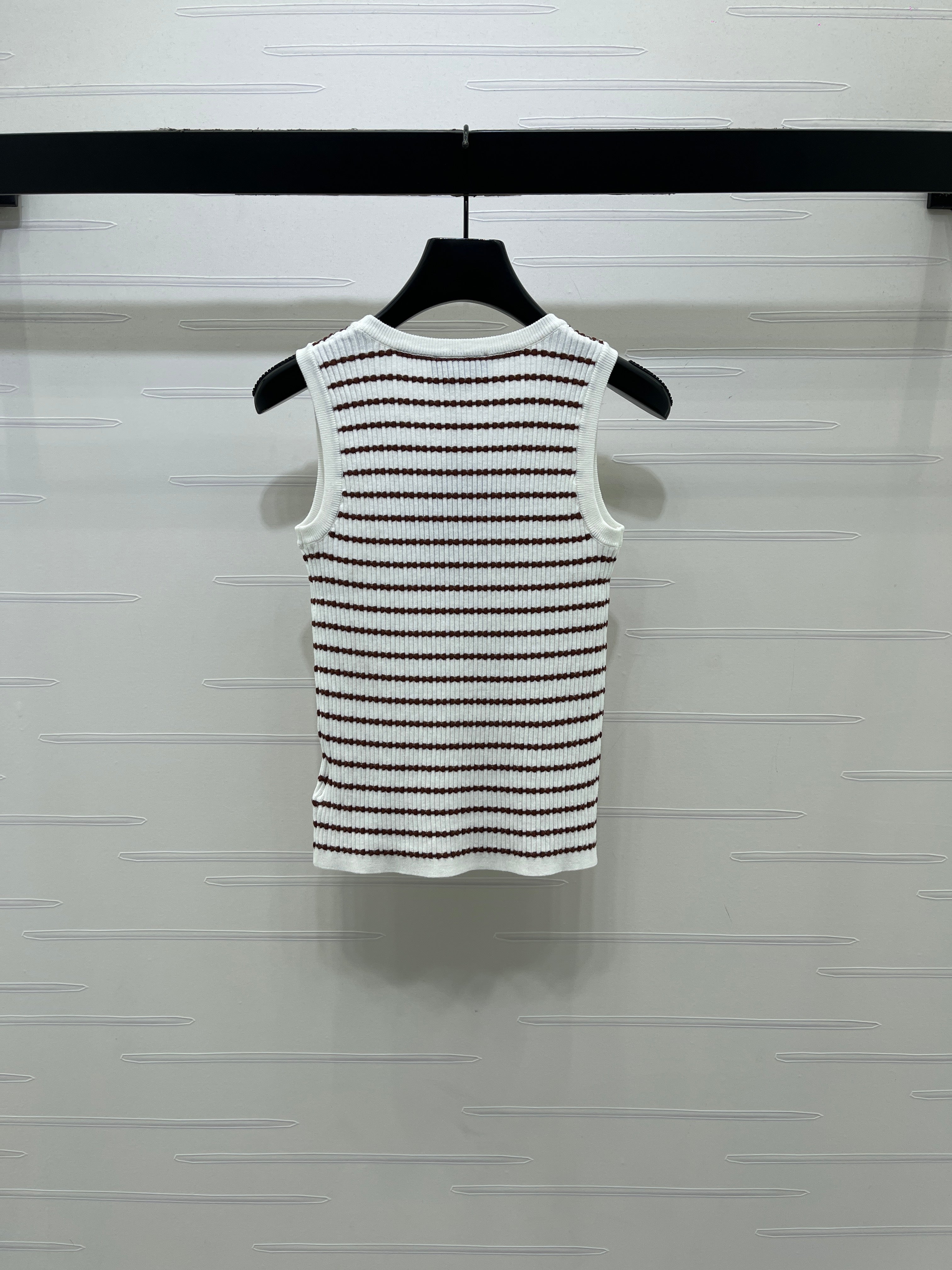 Color-block striped knit vest