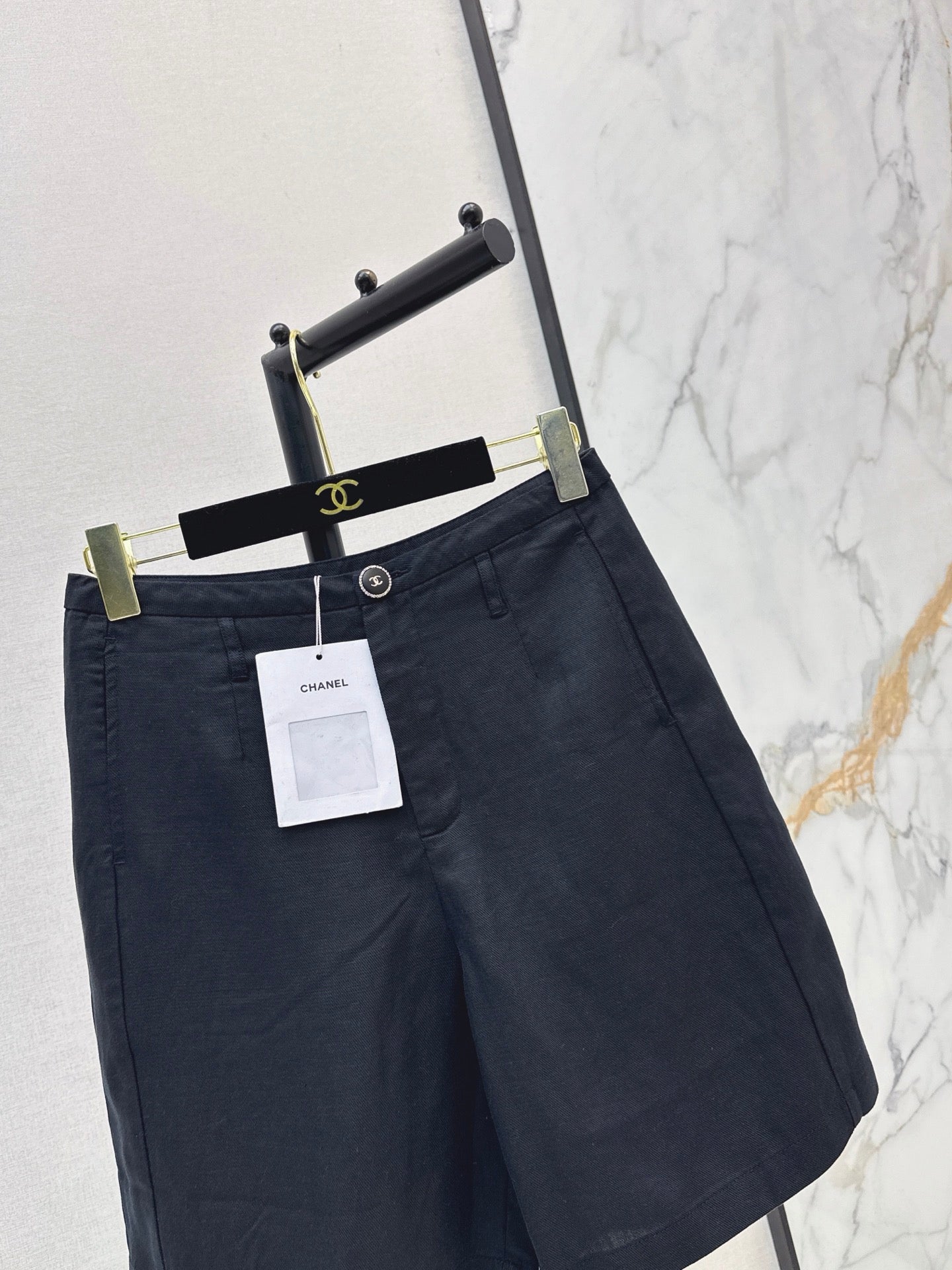 26SS — New Versatile Linen Knee-Length Shorts