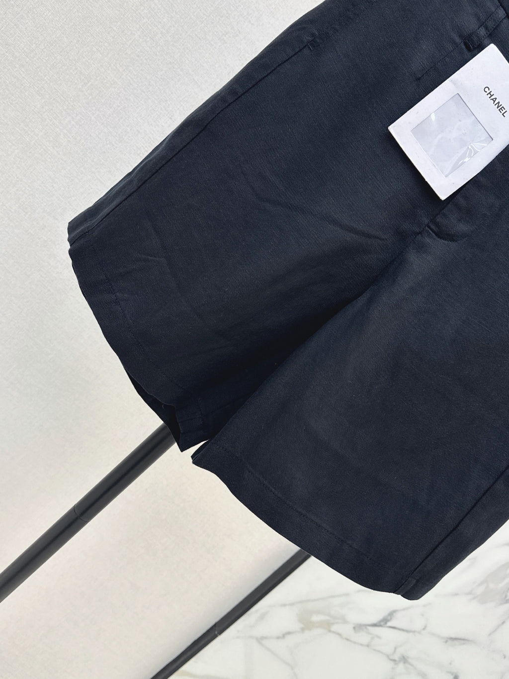 26SS — New Versatile Linen Knee-Length Shorts