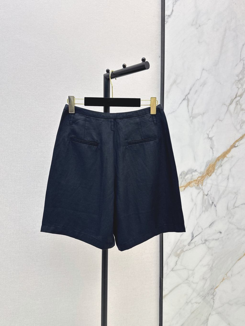 26SS — New Versatile Linen Knee-Length Shorts