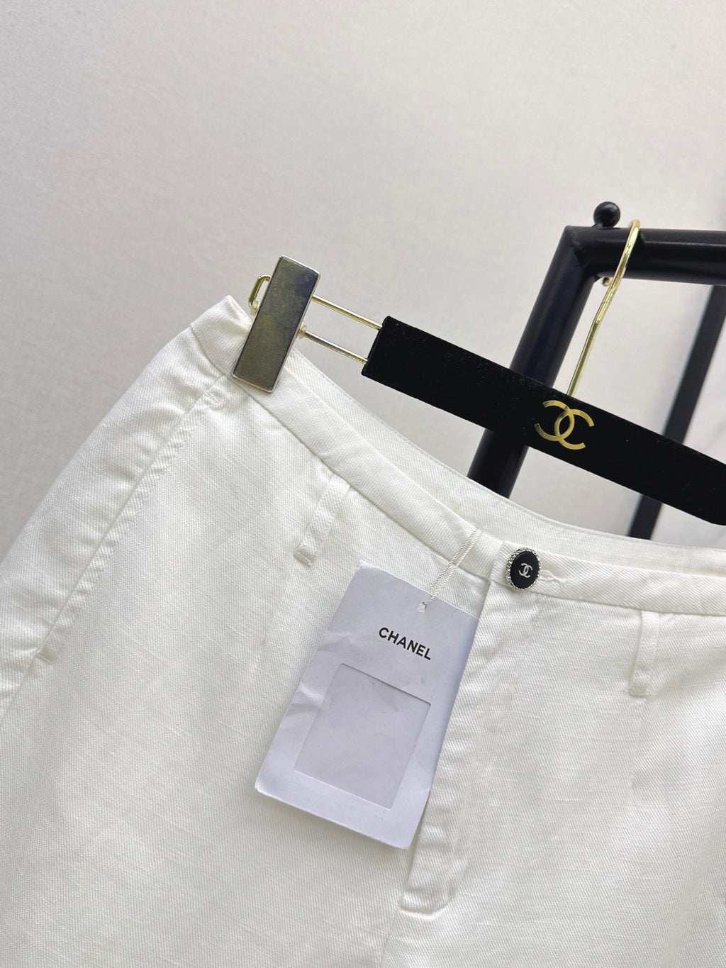 26SS — New Versatile Linen Knee-Length Shorts