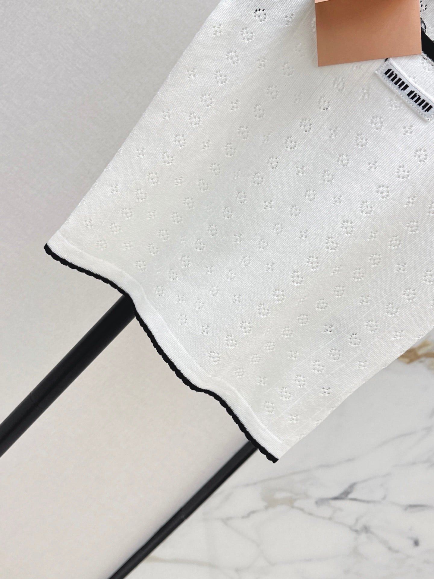 26SS — New Lace-Trimmed Knit Tank Top