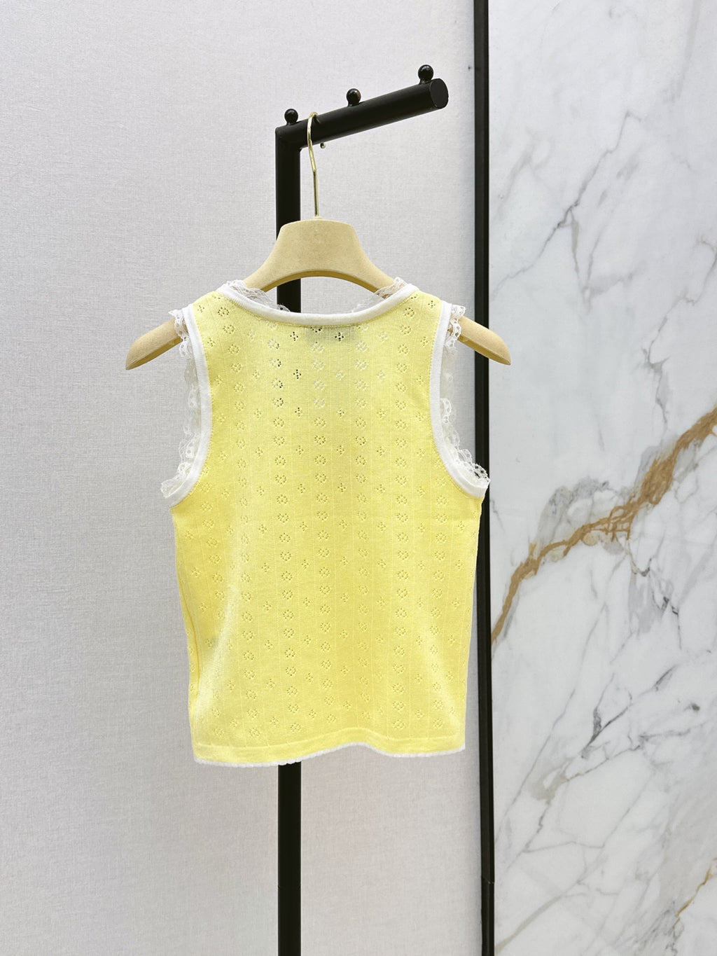 26SS — New Lace-Trimmed Knit Tank Top