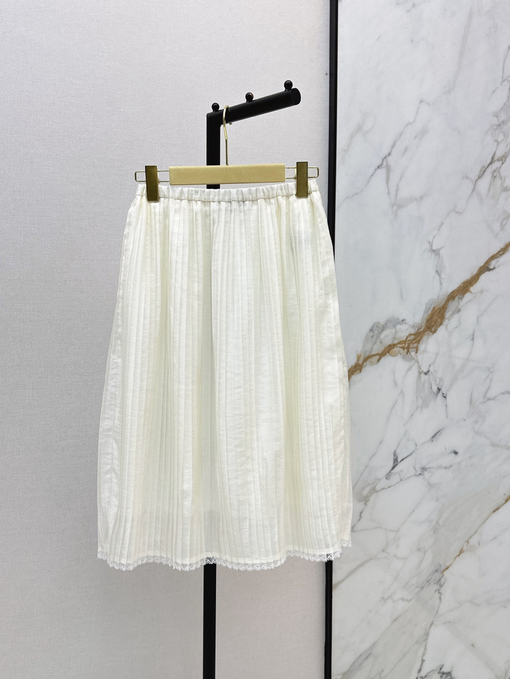 26SS — New Pleated Midi Skirt