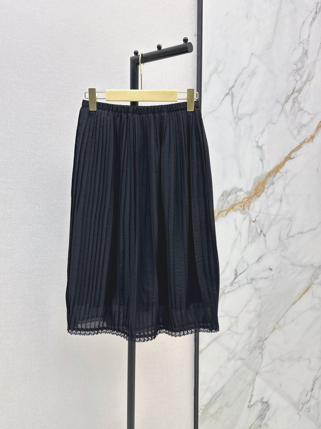 26SS — New Pleated Midi Skirt