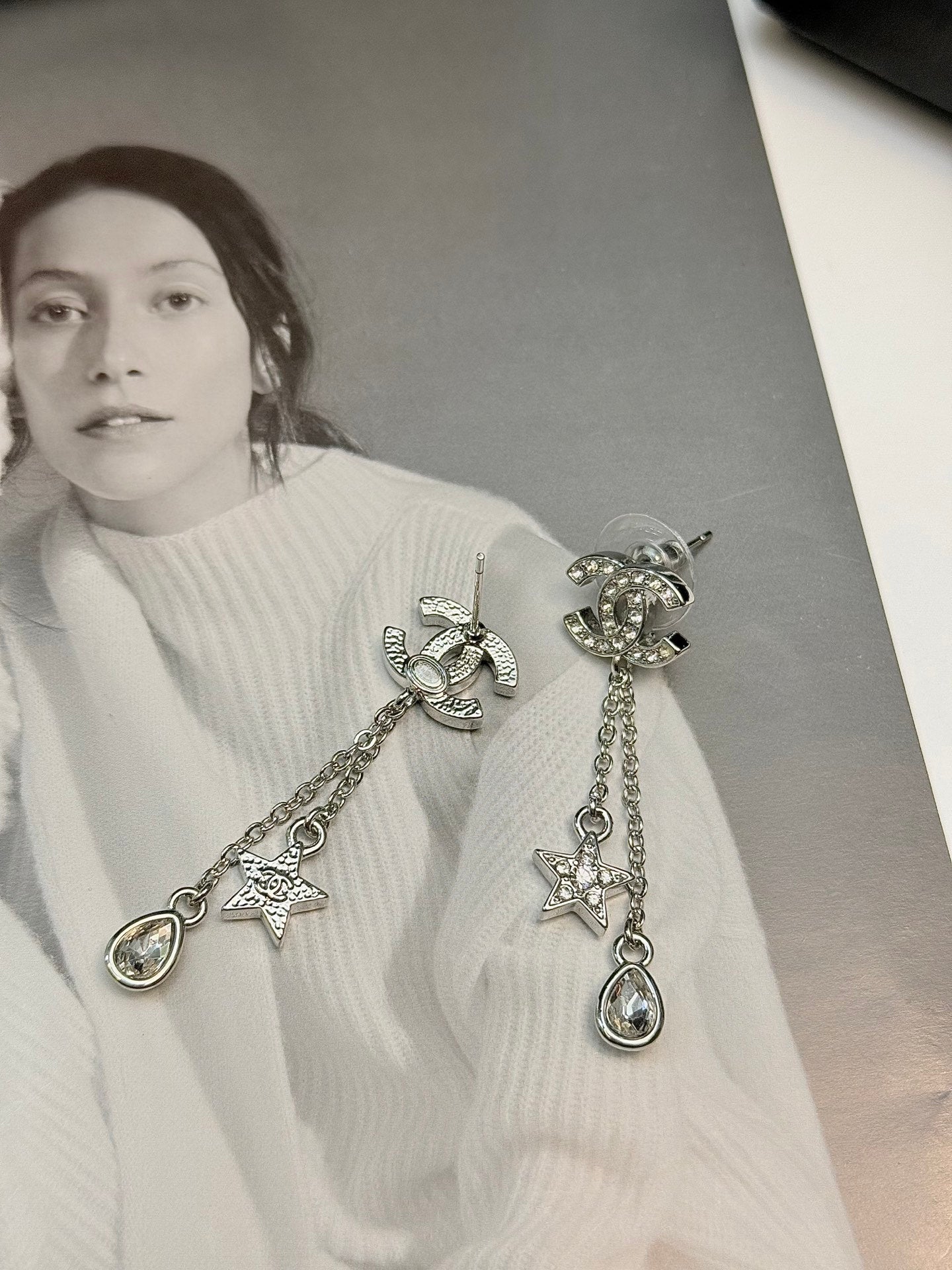 26C Star Rhinestone Earrings