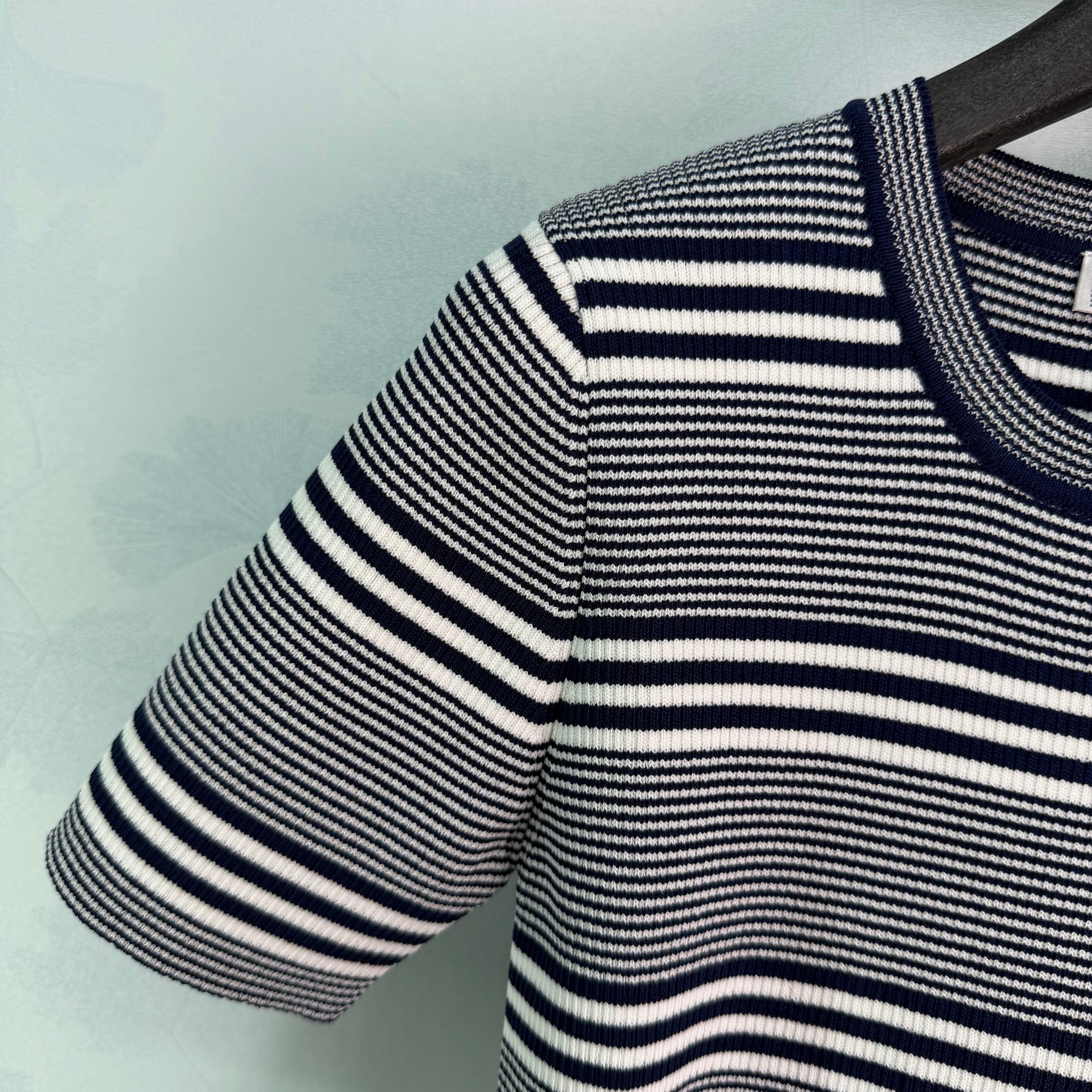 26 New Striped Knit Short-Sleeve T-Shirt