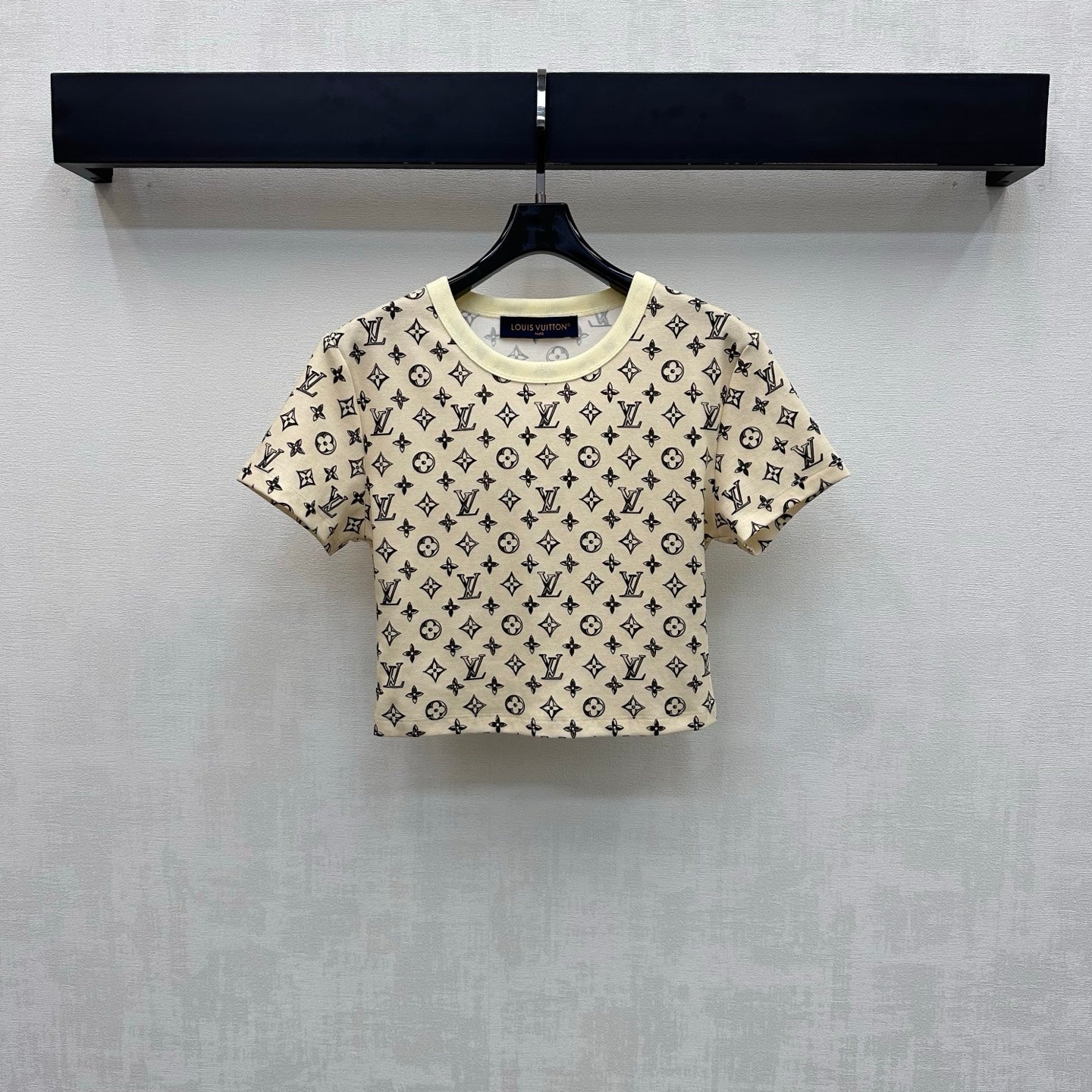 26 New Round Neck Printed Short Style