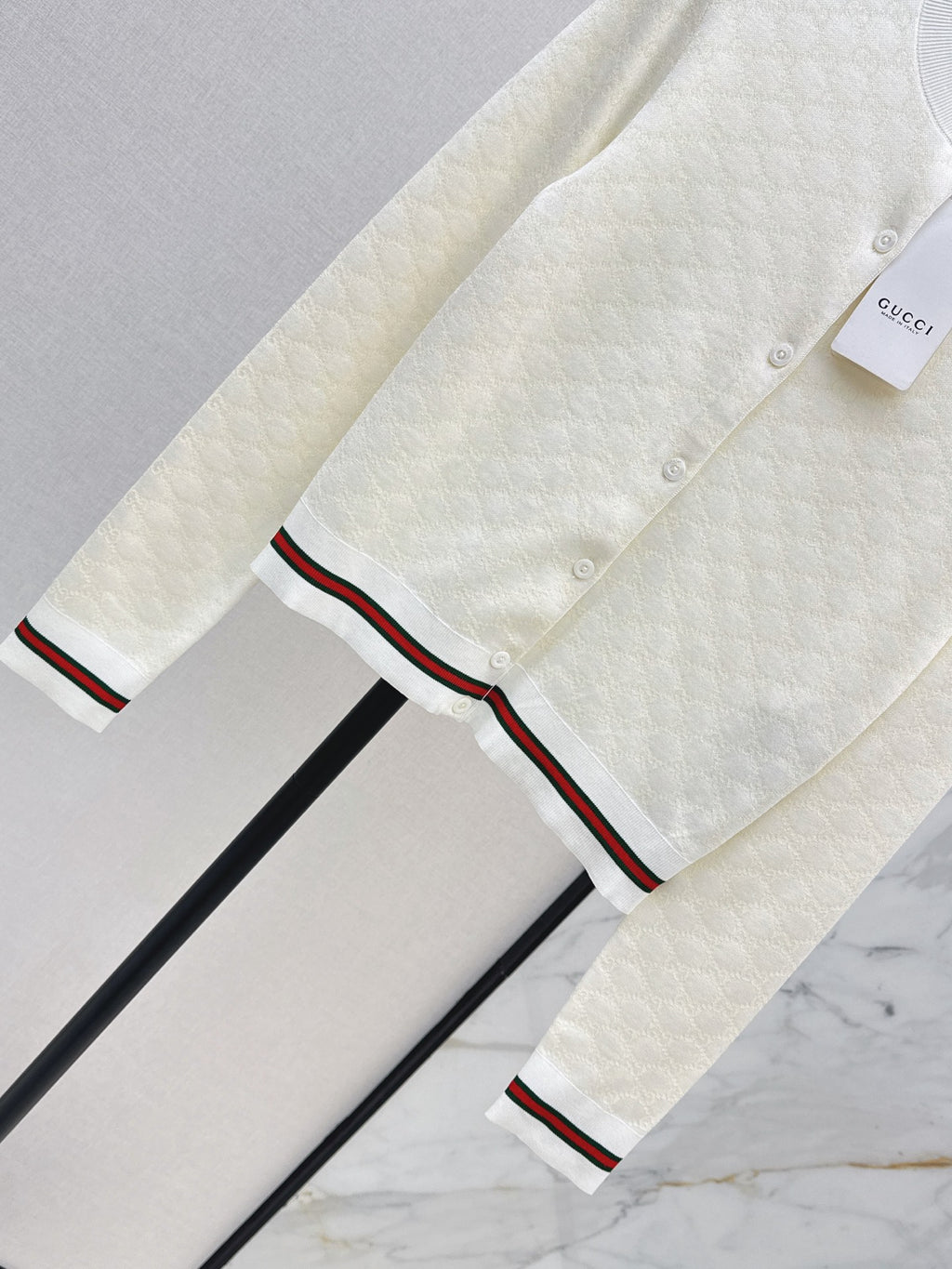 26SS — New Color-Blocked Crew Neck Cardigan