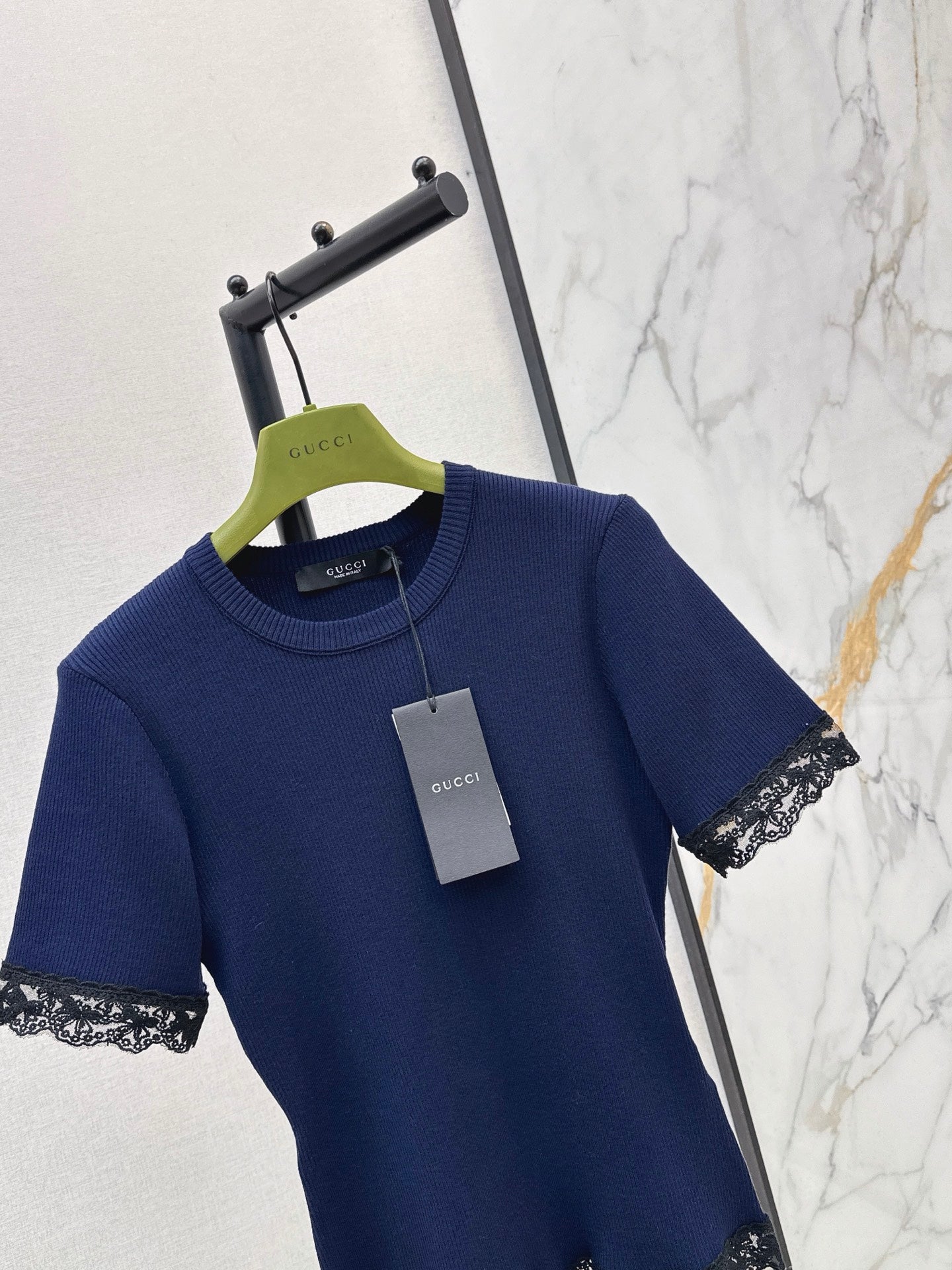 26SS — New Lace-Trimmed Short-Sleeve Top